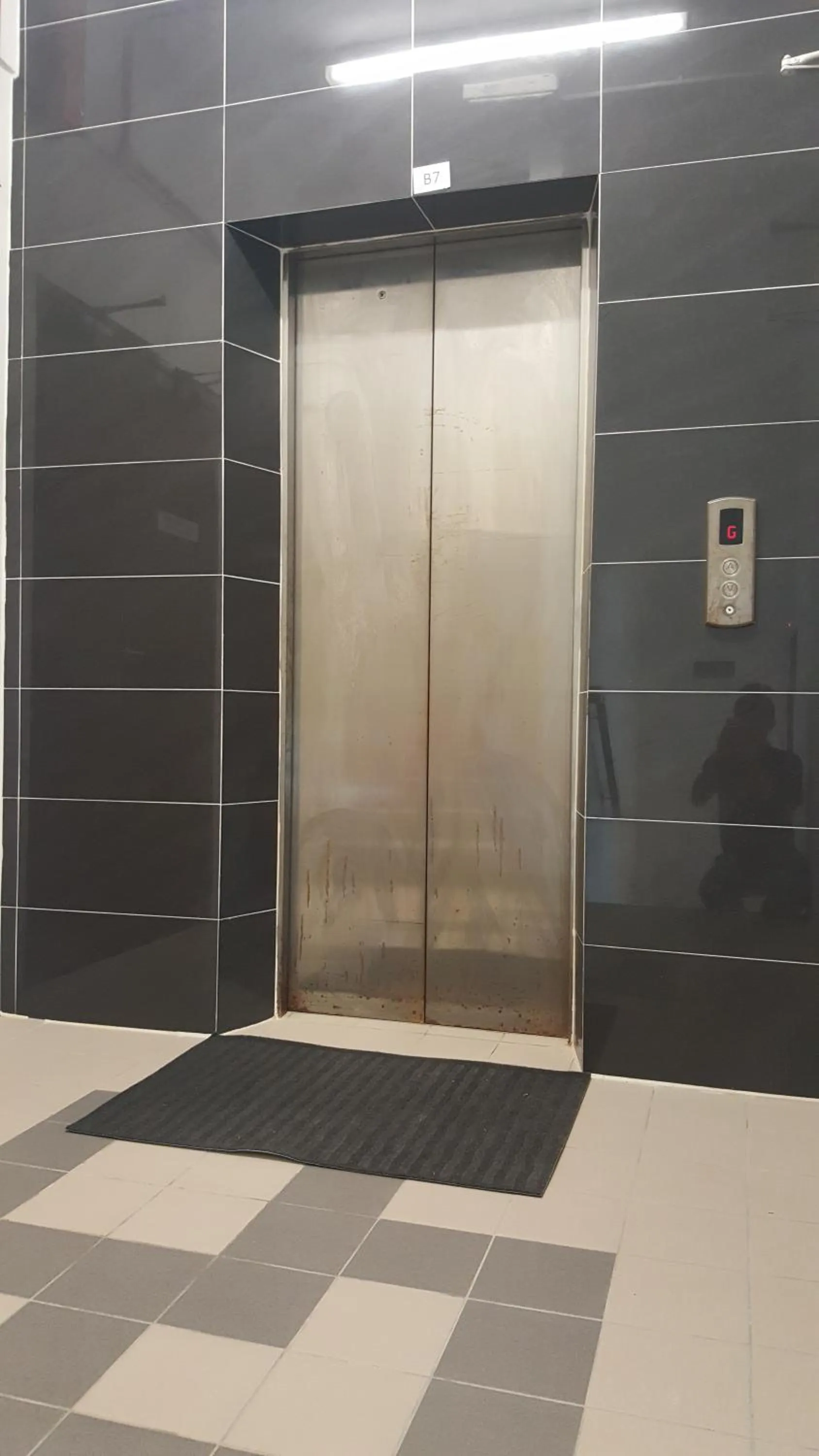 Facade/entrance in Fumah Hotel Jalan Kuching