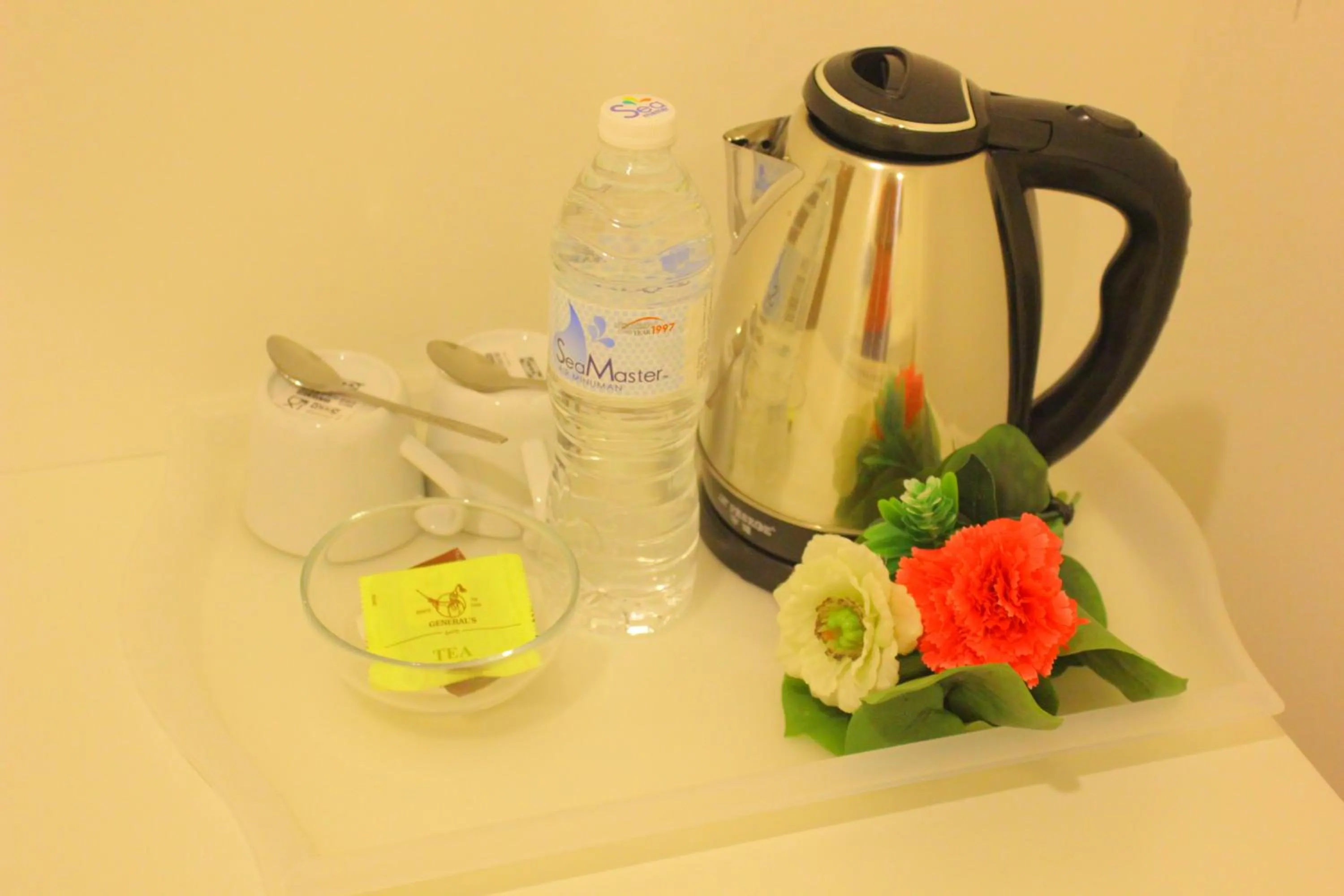 Coffee/tea facilities in Fumah Hotel Jalan Kuching
