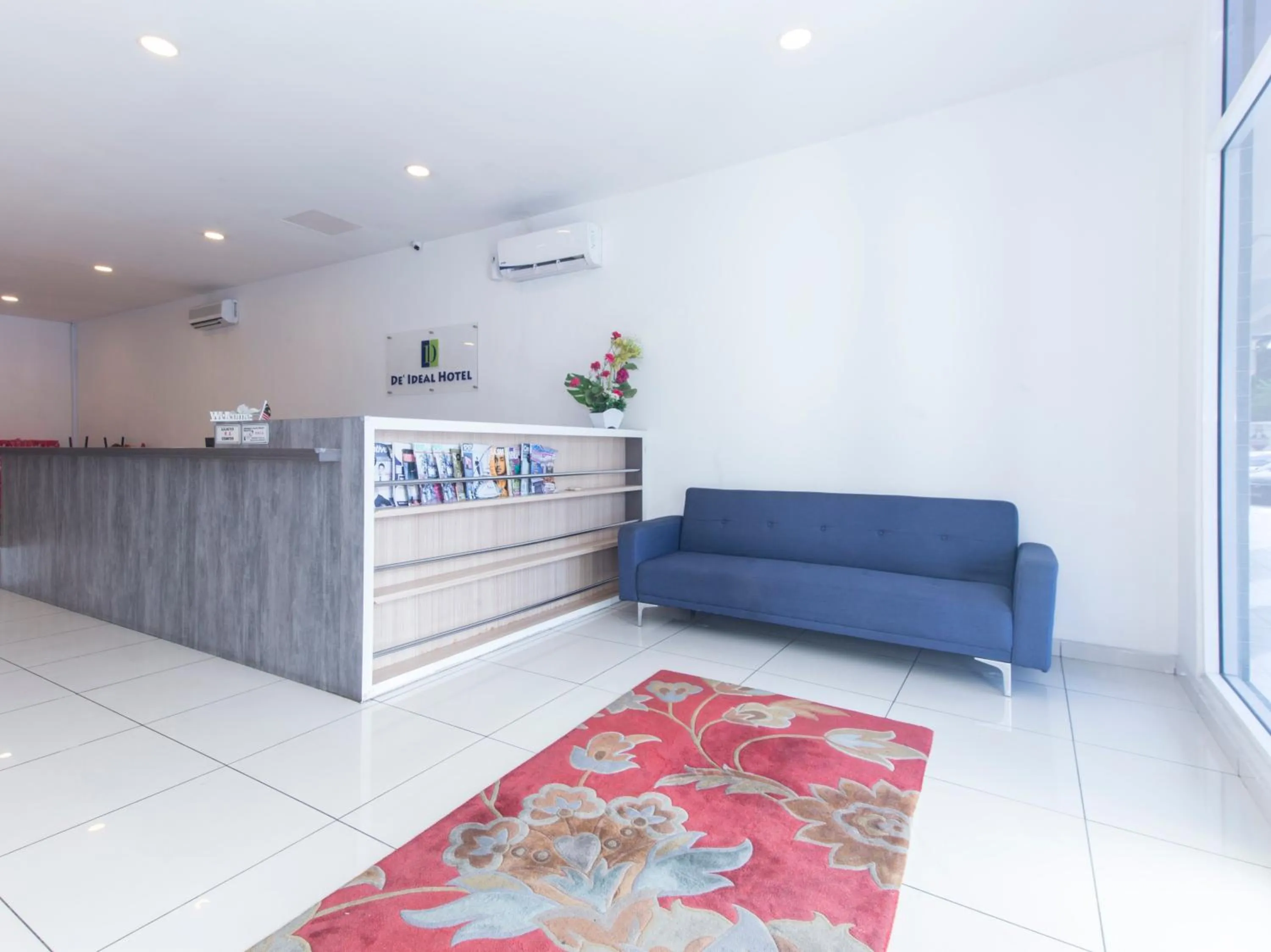 Lobby or reception in Fumah Hotel Jalan Kuching