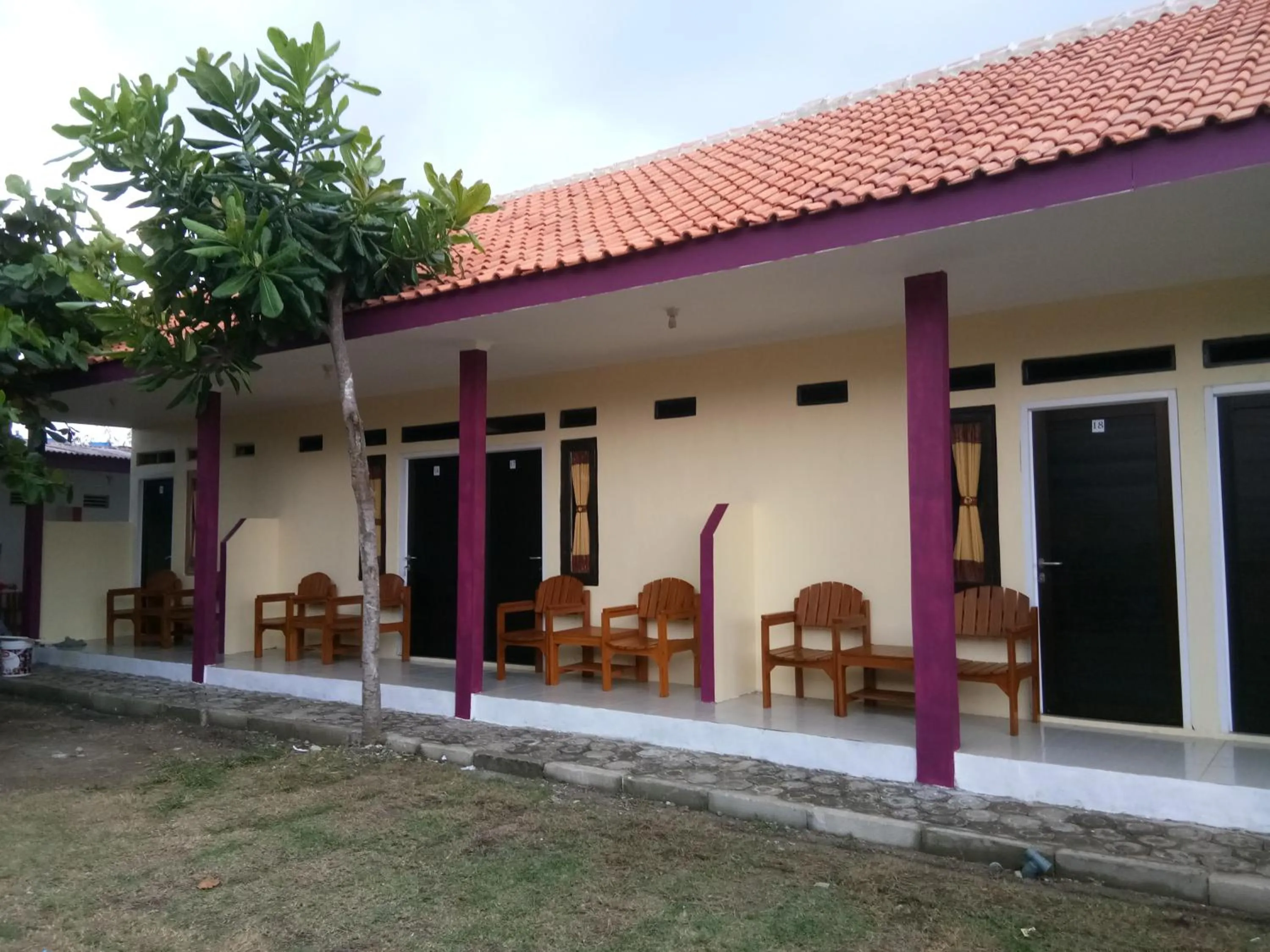 Penginapan Karanglaut Sayangheulang