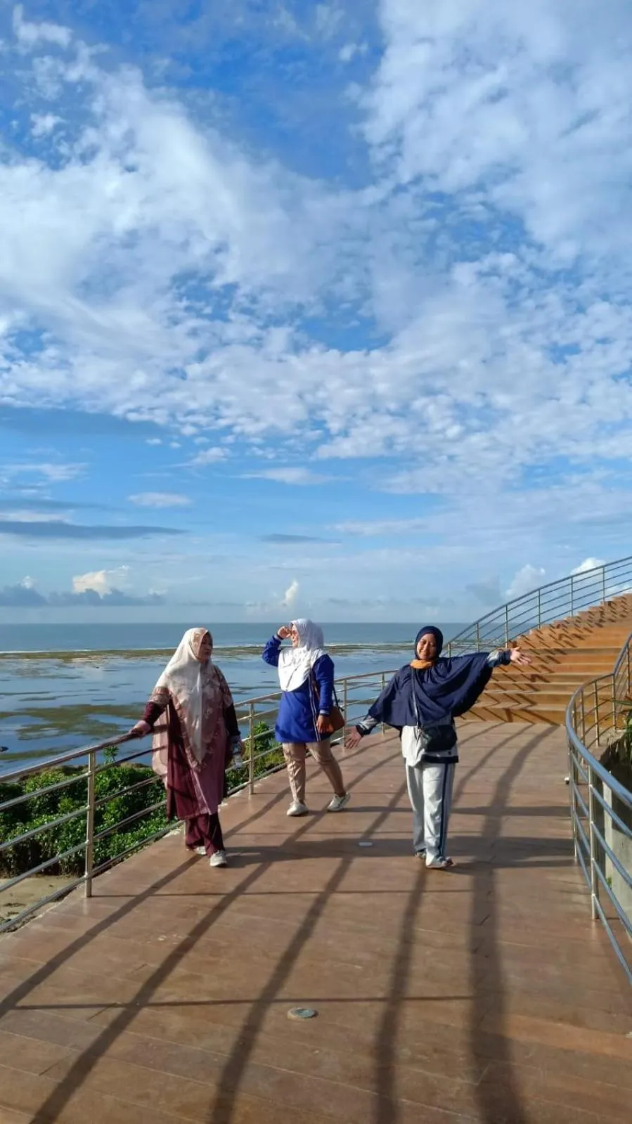 Penginapan Karanglaut Sayangheulang