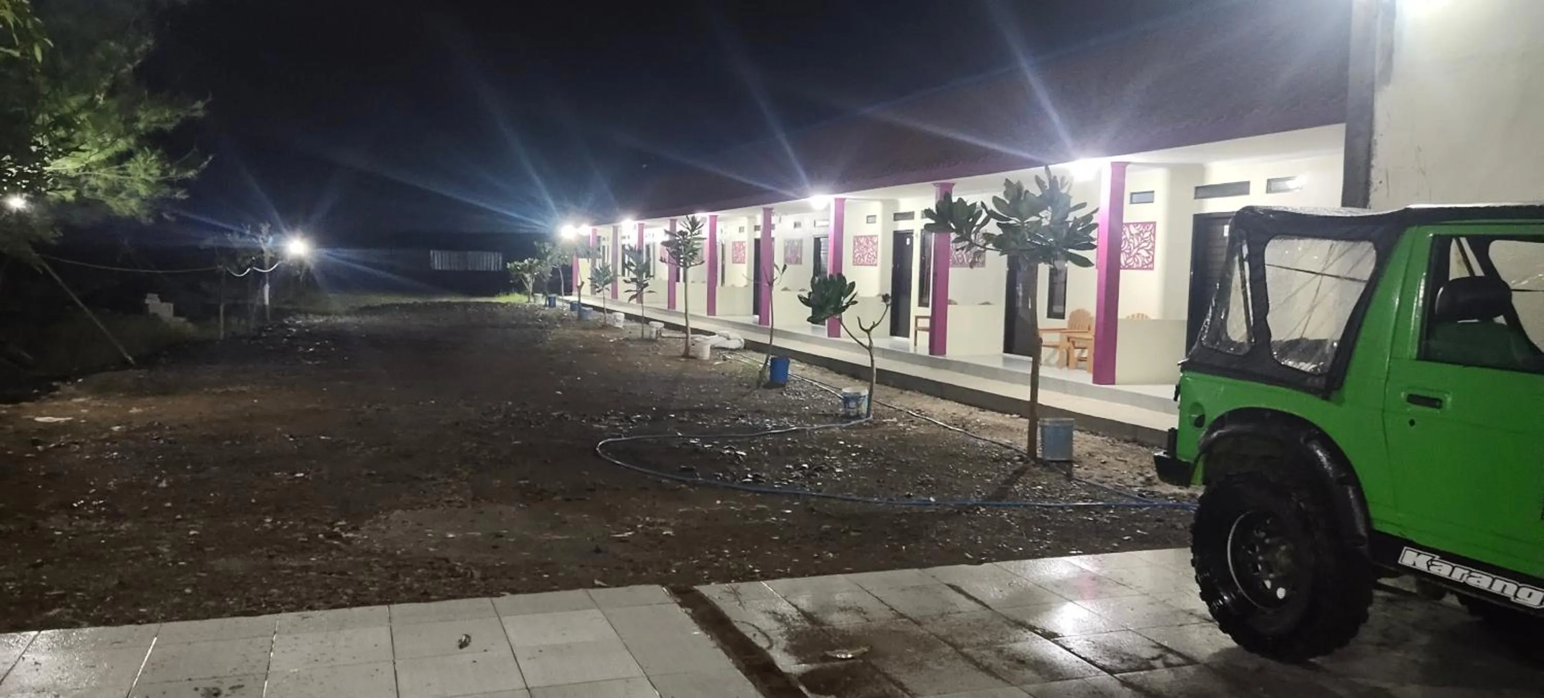 Penginapan Karanglaut Sayangheulang