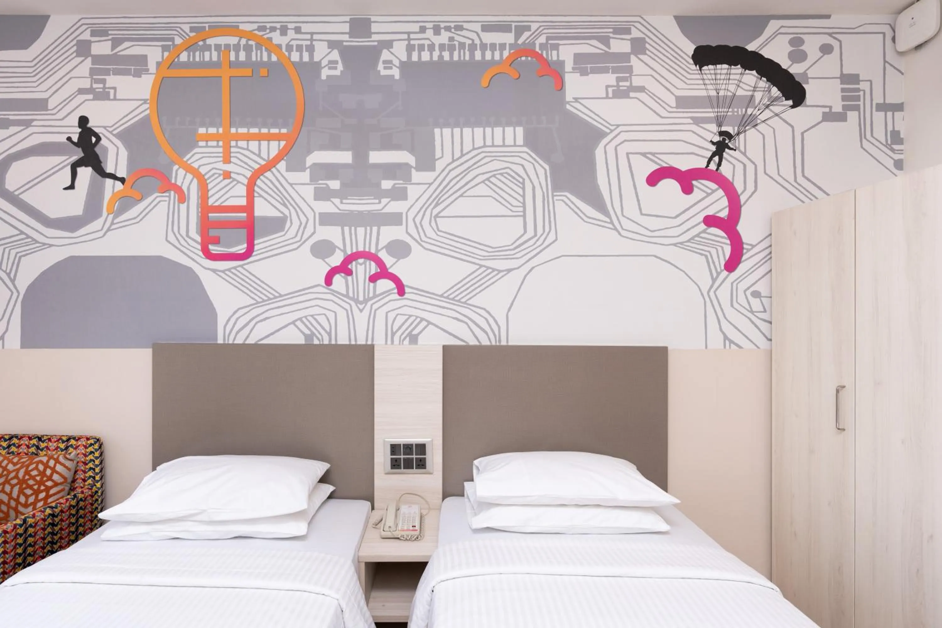 Bed in Ginger Mumbai, Andheri