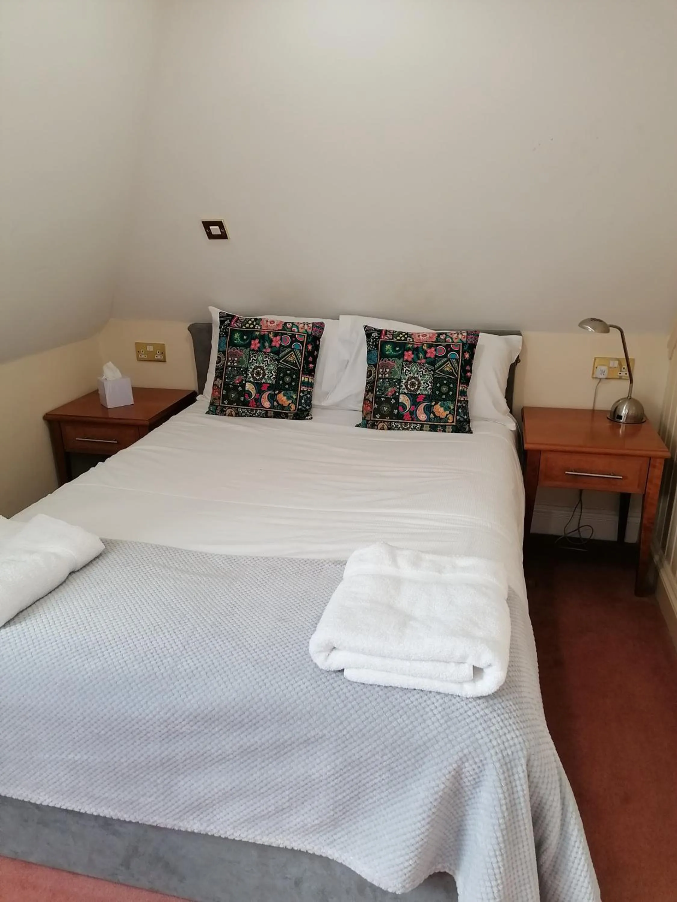 Bedroom, Bed in The Evenhill