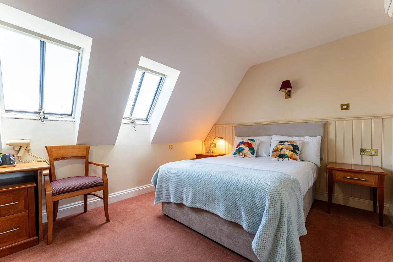 Bedroom, Bed in The Evenhill