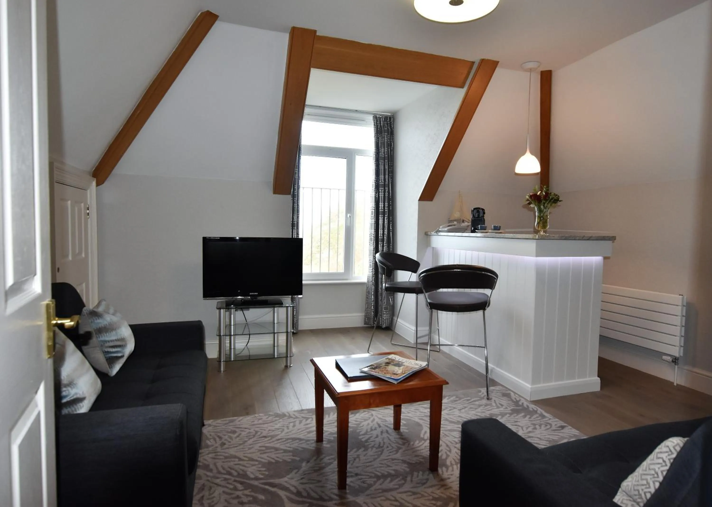 Living room in Watersmeet Hotel