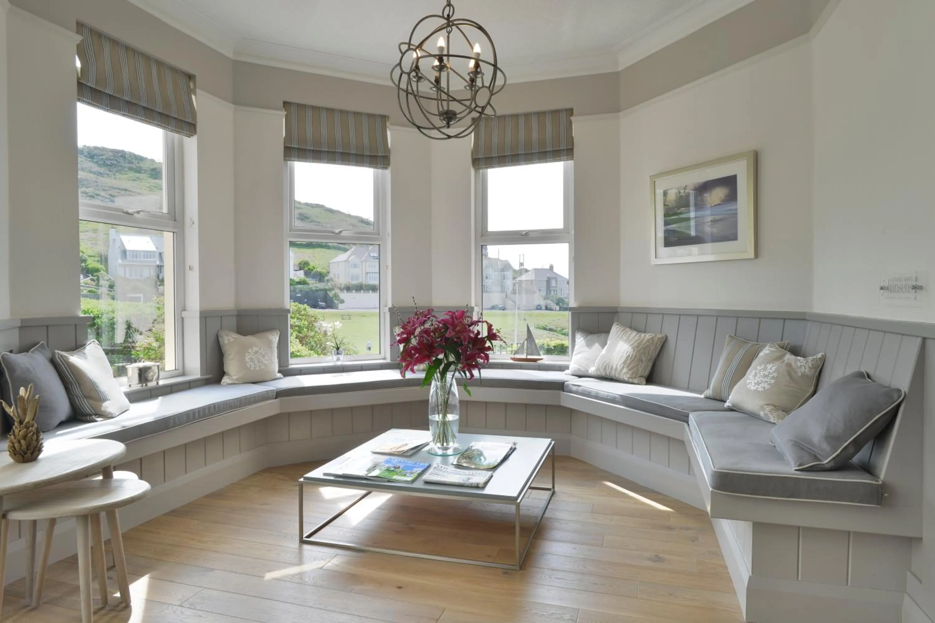 Lounge or bar in Watersmeet Hotel