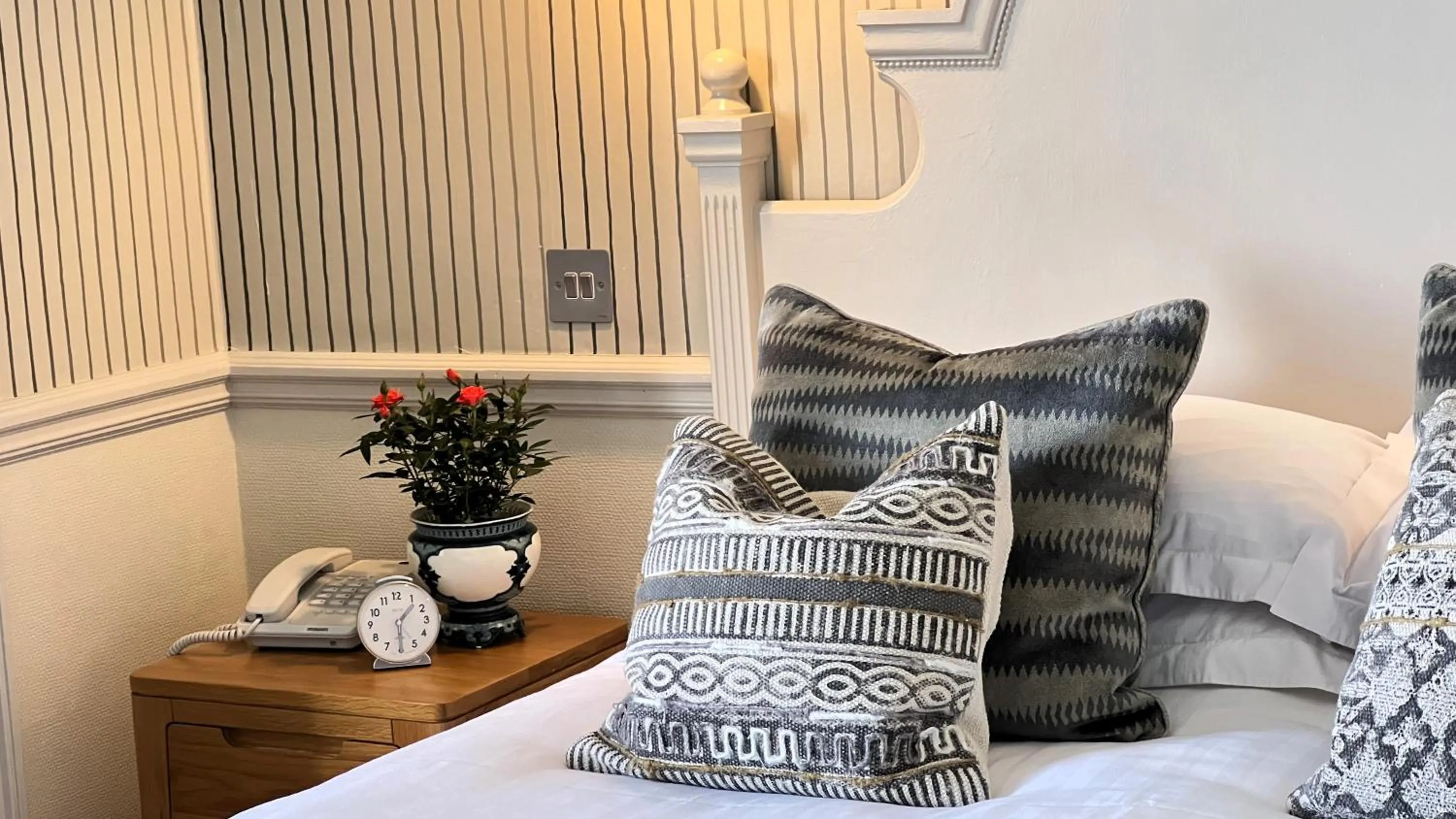 Bed in Watersmeet Hotel