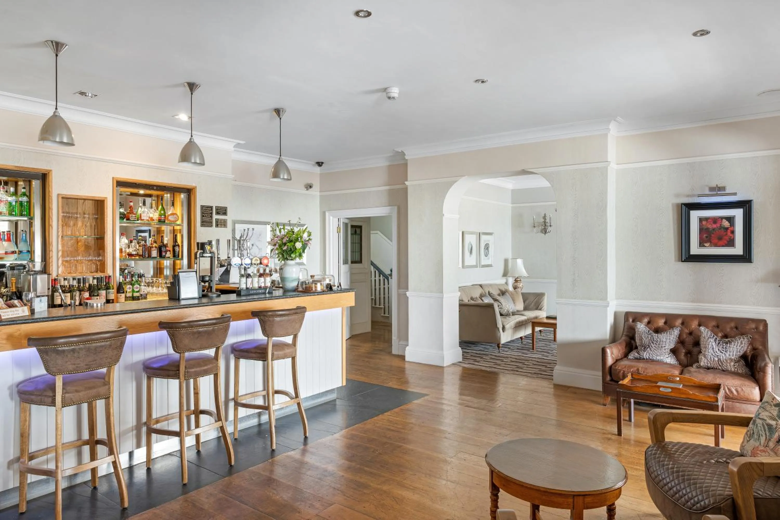 Restaurant/places to eat in Watersmeet Hotel