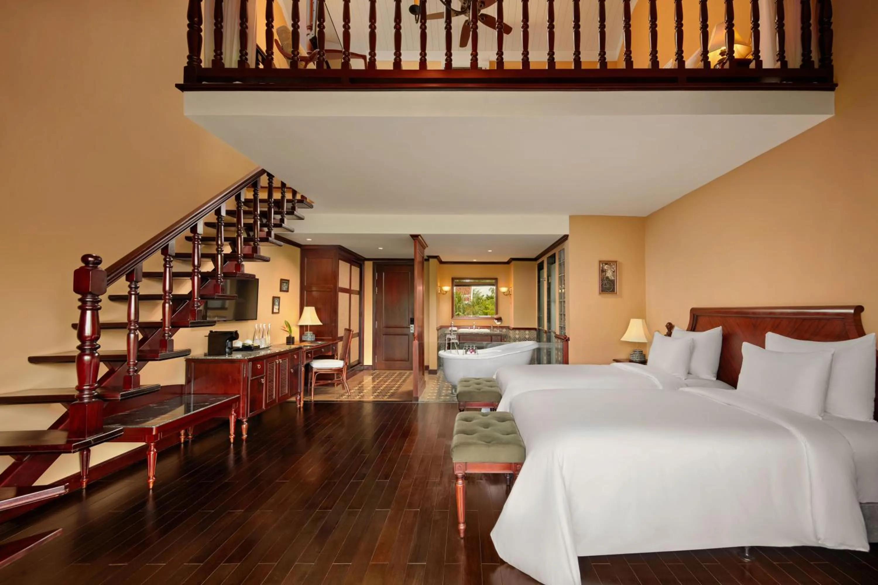 Bed in La Siesta Hoi An Resort & Spa