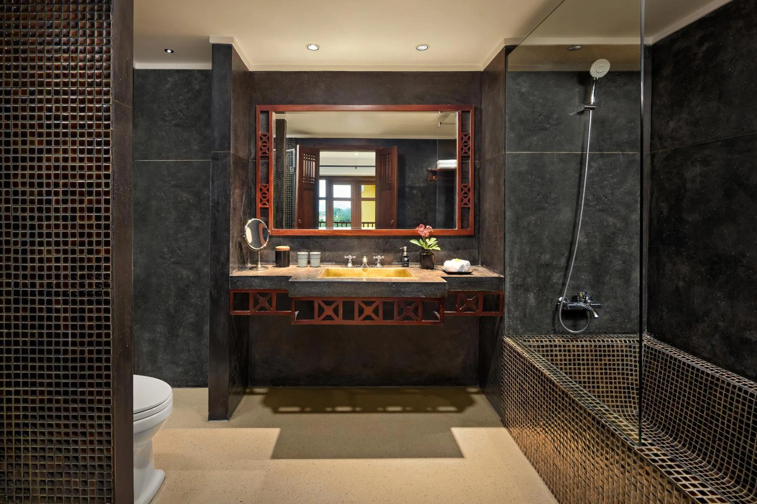 Bathroom in La Siesta Hoi An Resort & Spa