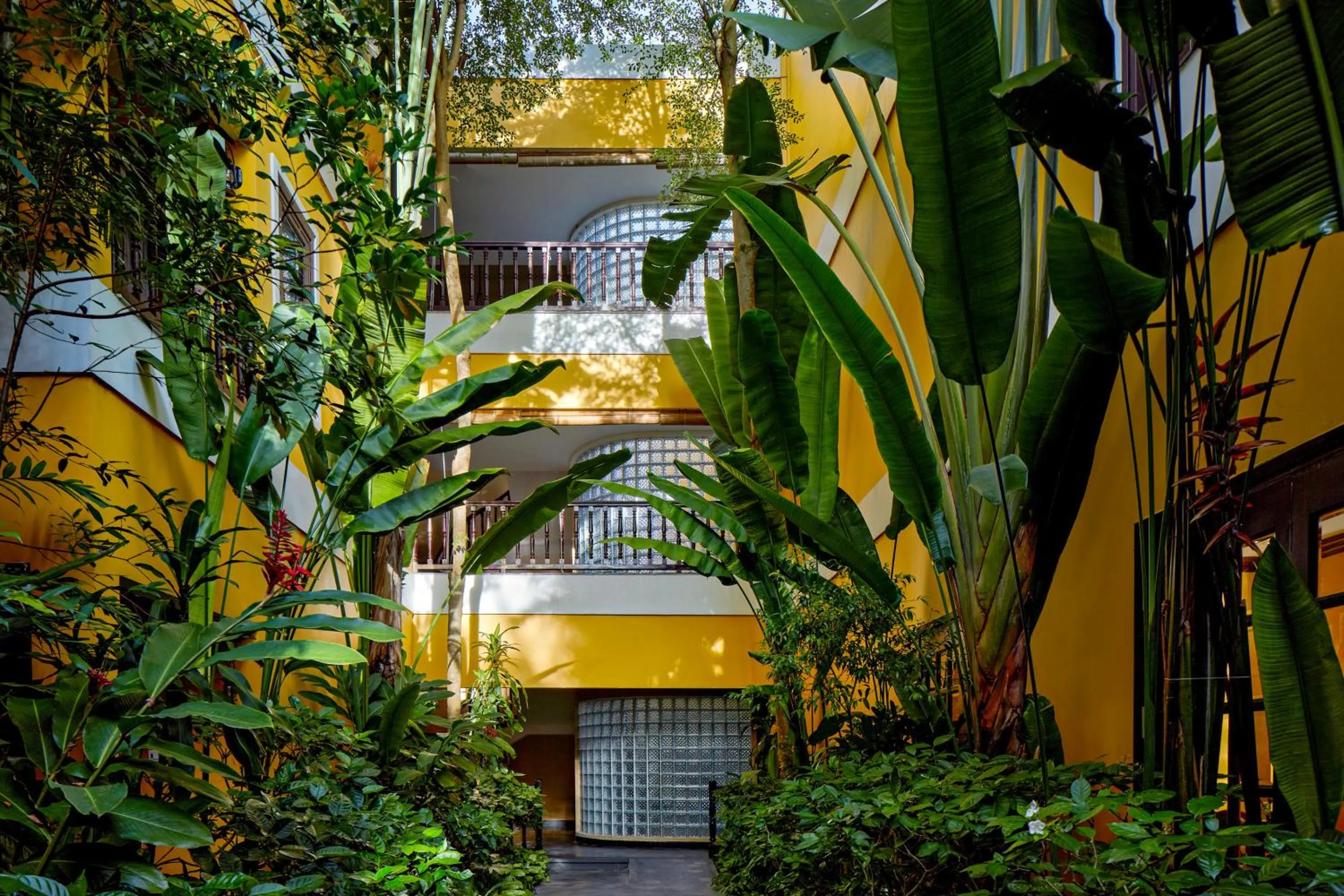 Property building in La Siesta Hoi An Resort & Spa