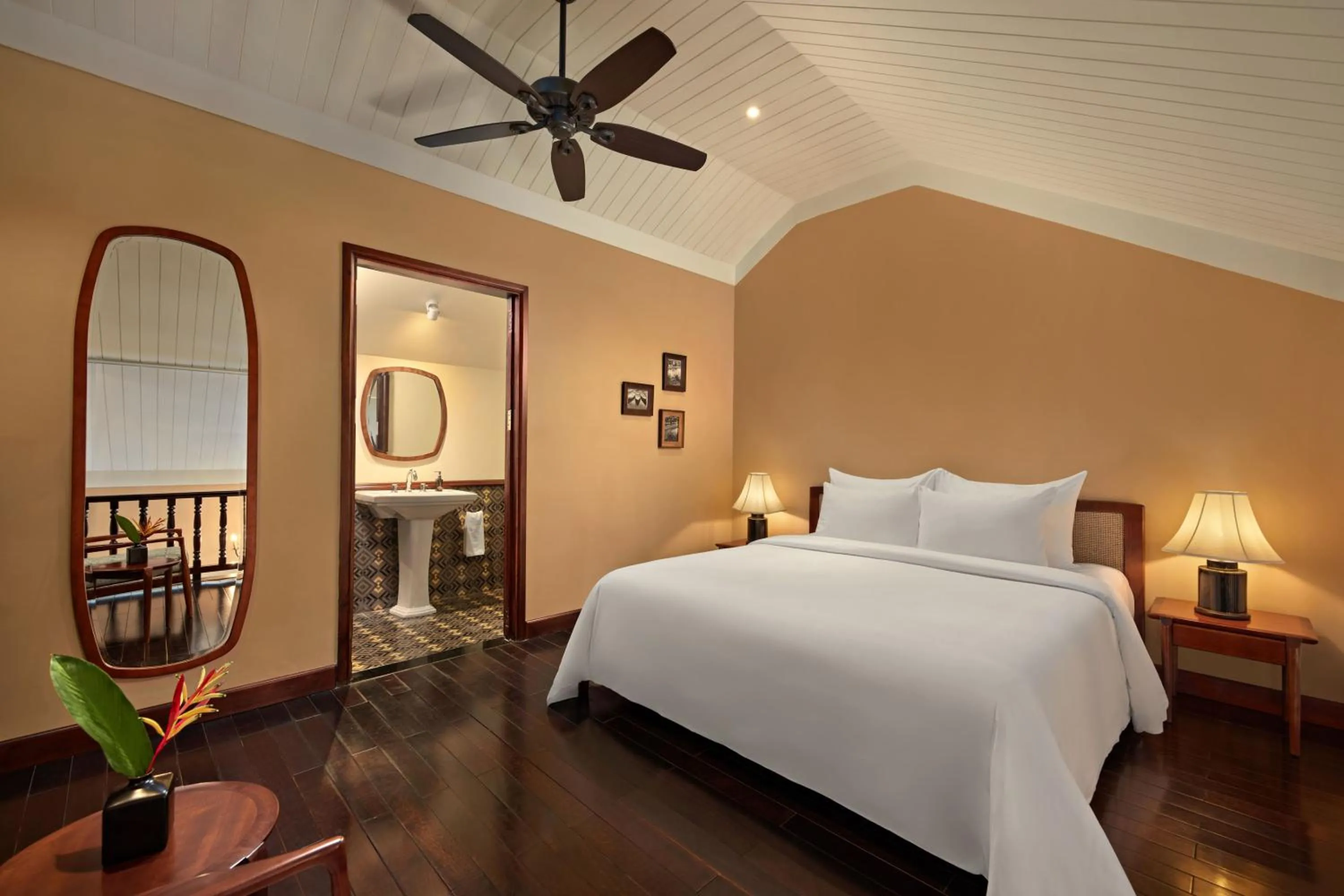 Bathroom, Bed in La Siesta Hoi An Resort & Spa