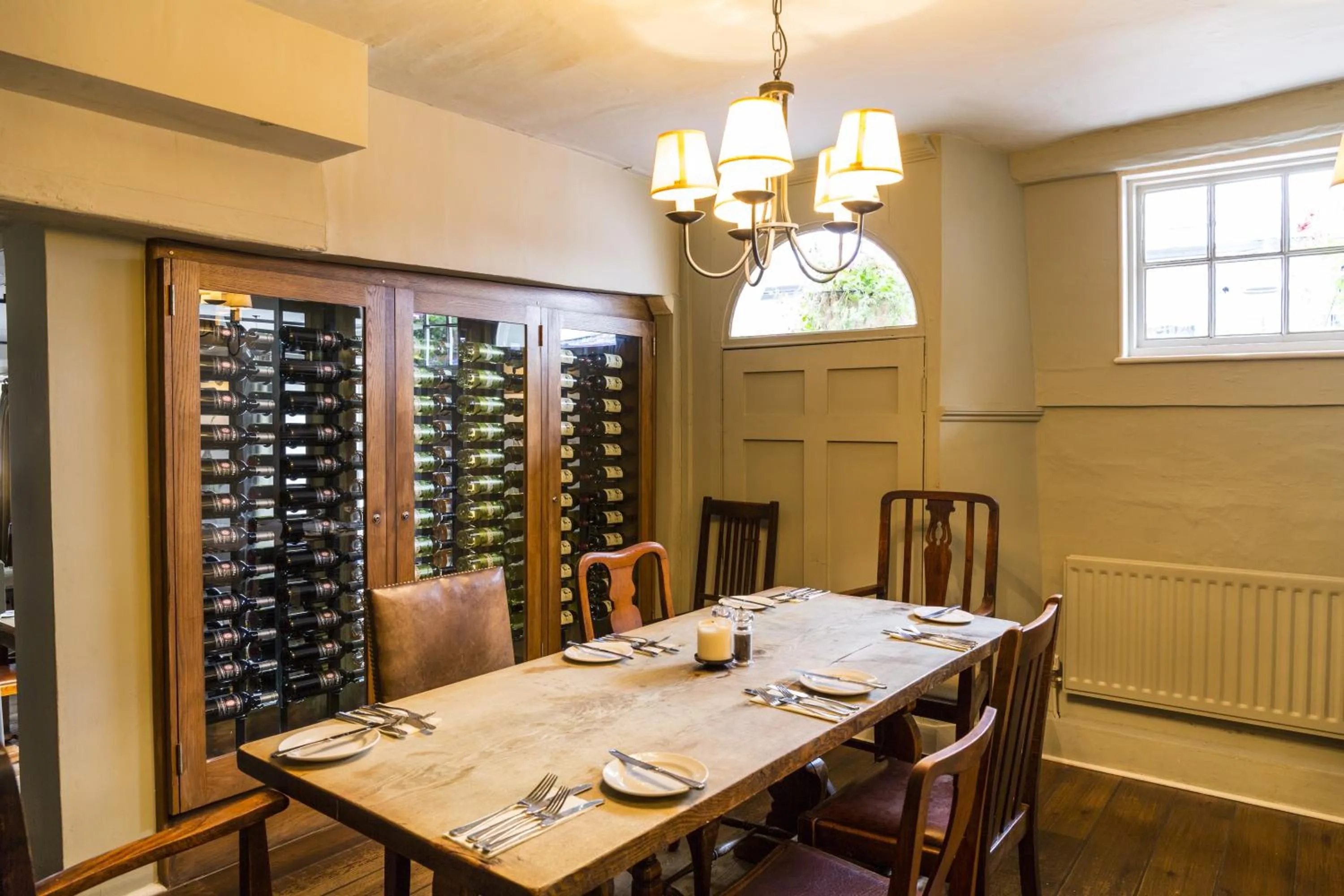 Dining area in The Sun Inn
