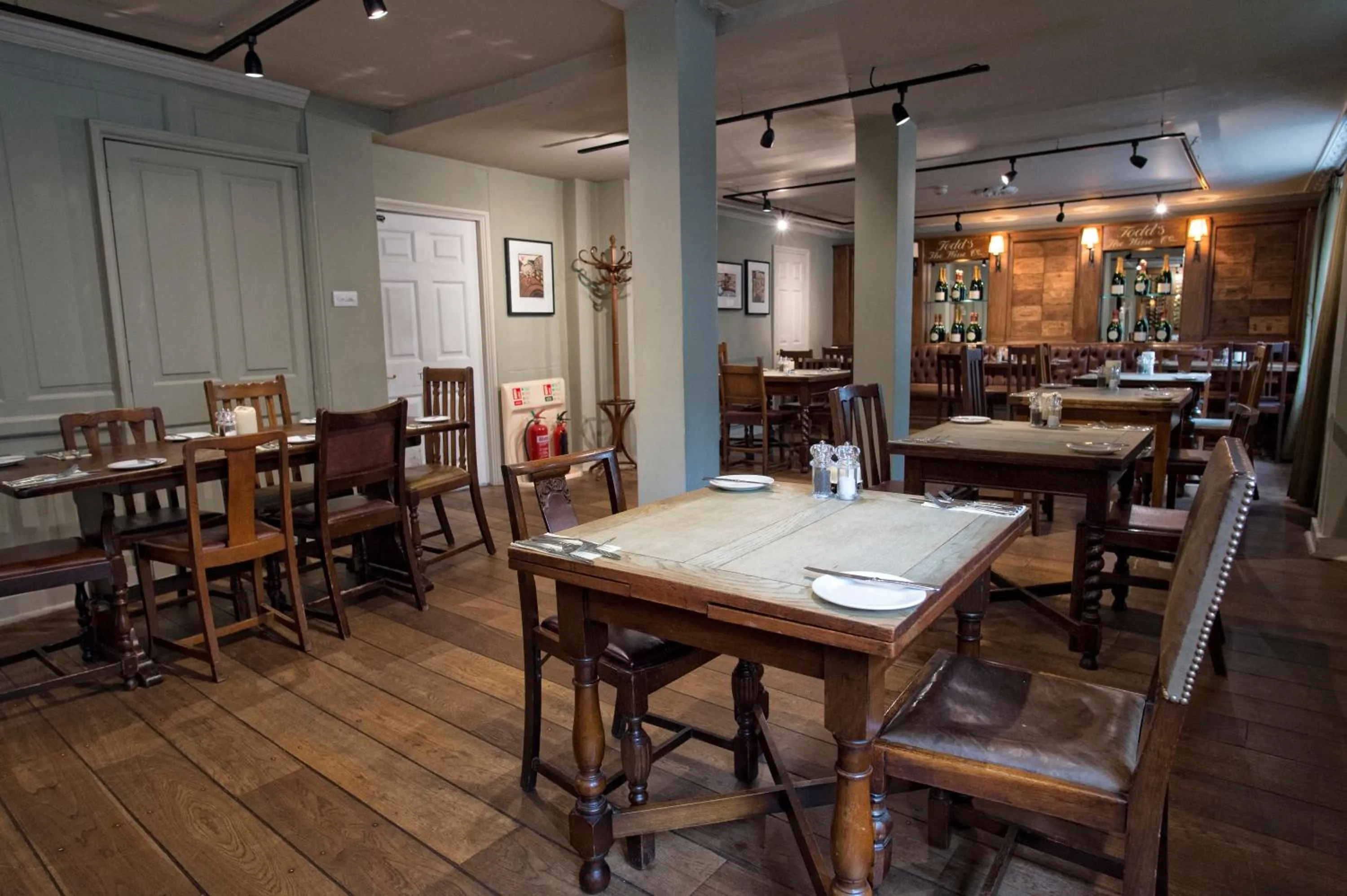 Restaurant/places to eat in The Sun Inn