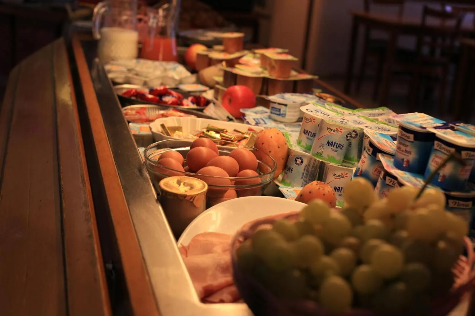 Breakfast in Euro Hôtel Airport Orly Rungis