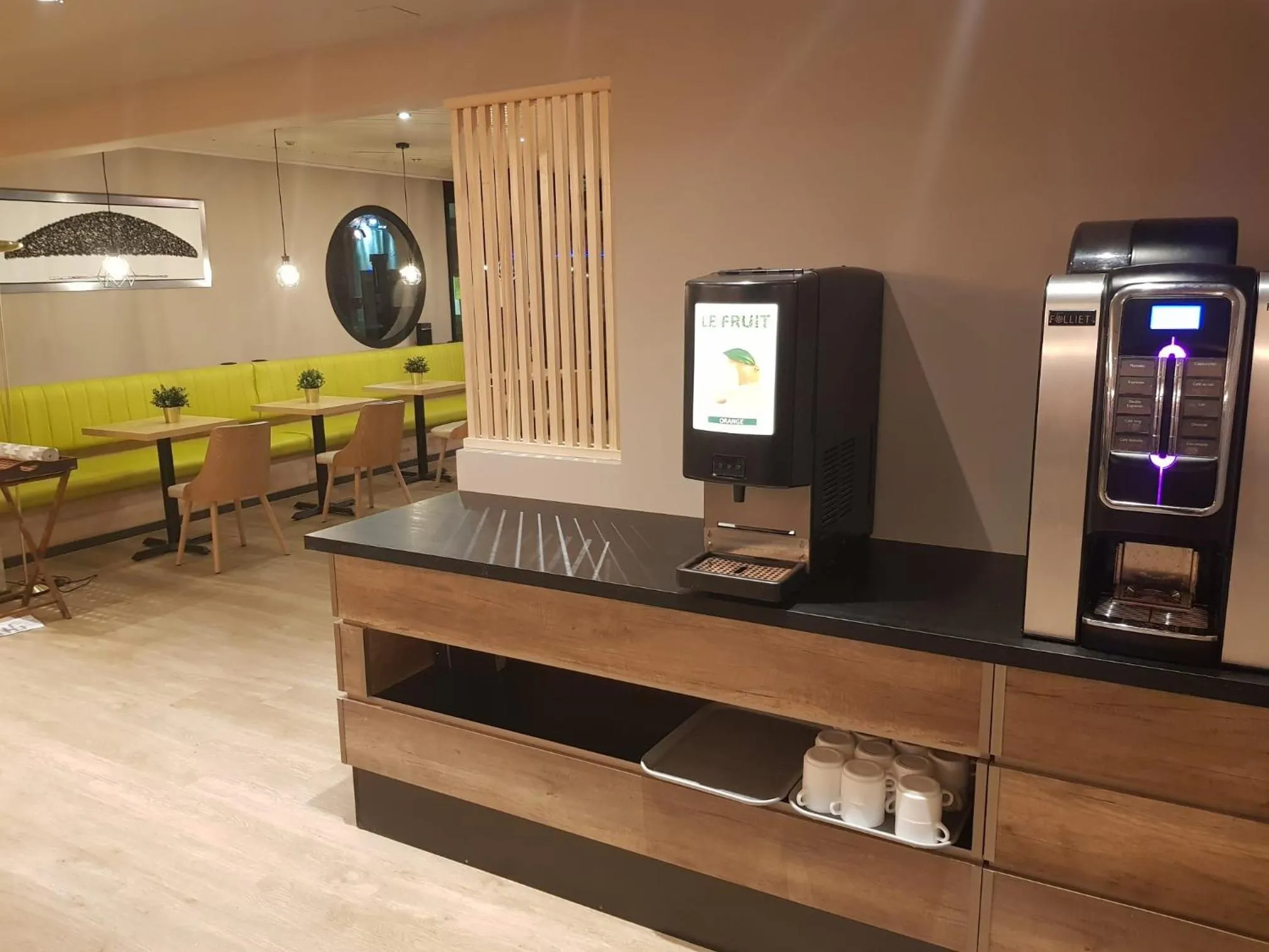 Buffet breakfast in Euro Hôtel Airport Orly Rungis