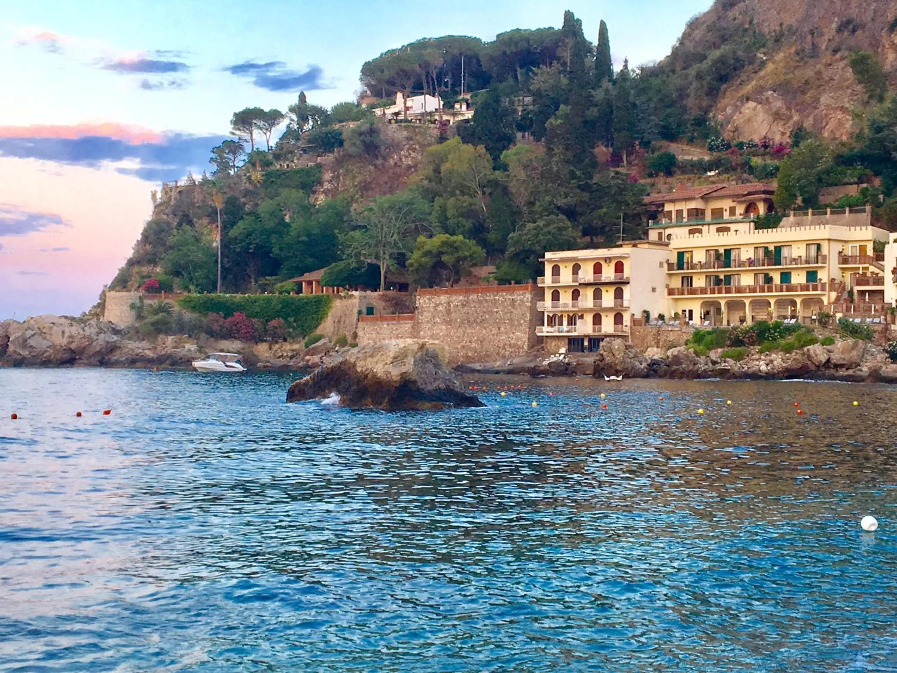 Beach in B&B Antonella