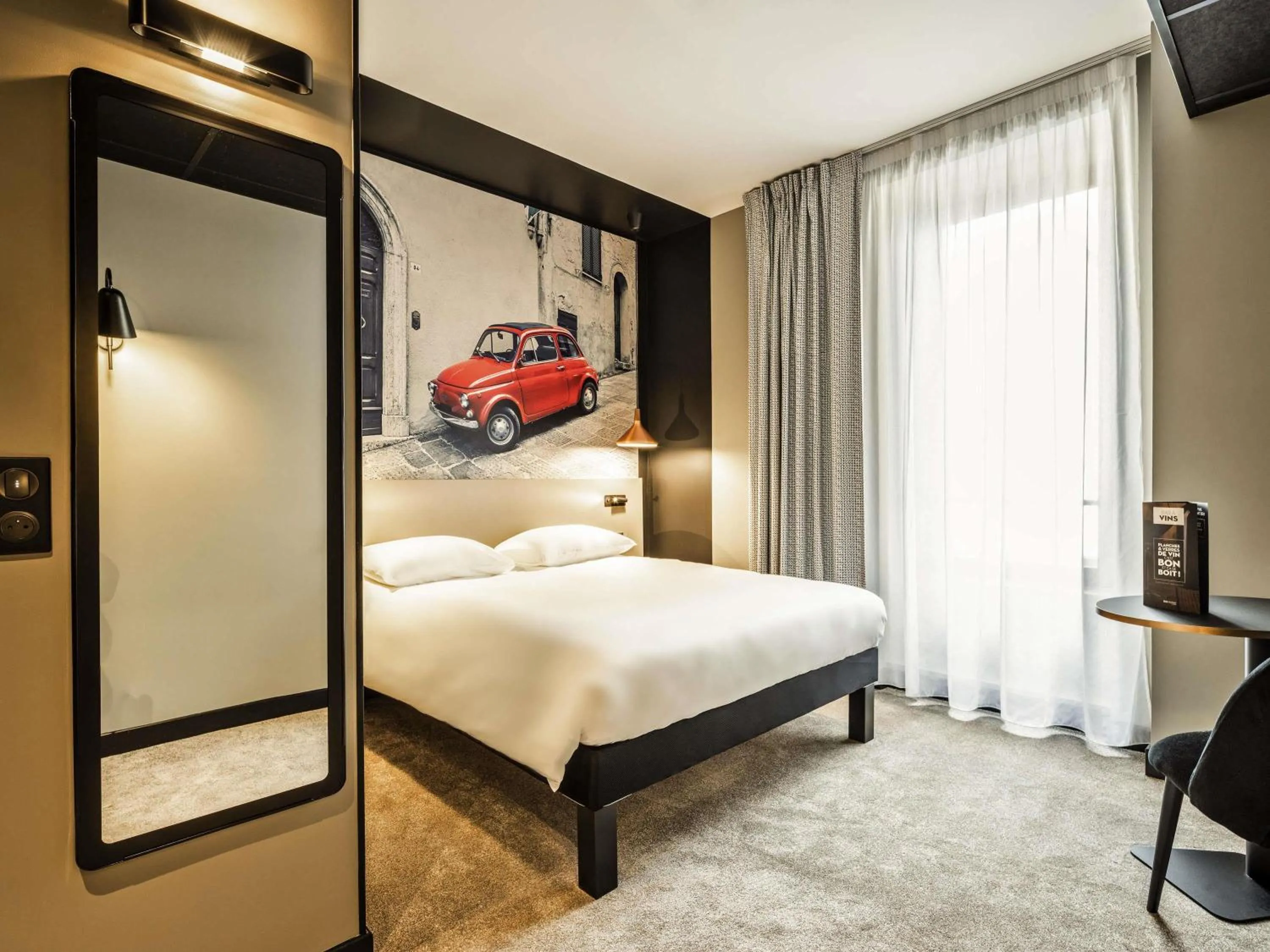 Bedroom, Bed in ibis Le Mans Centre Gare Nord