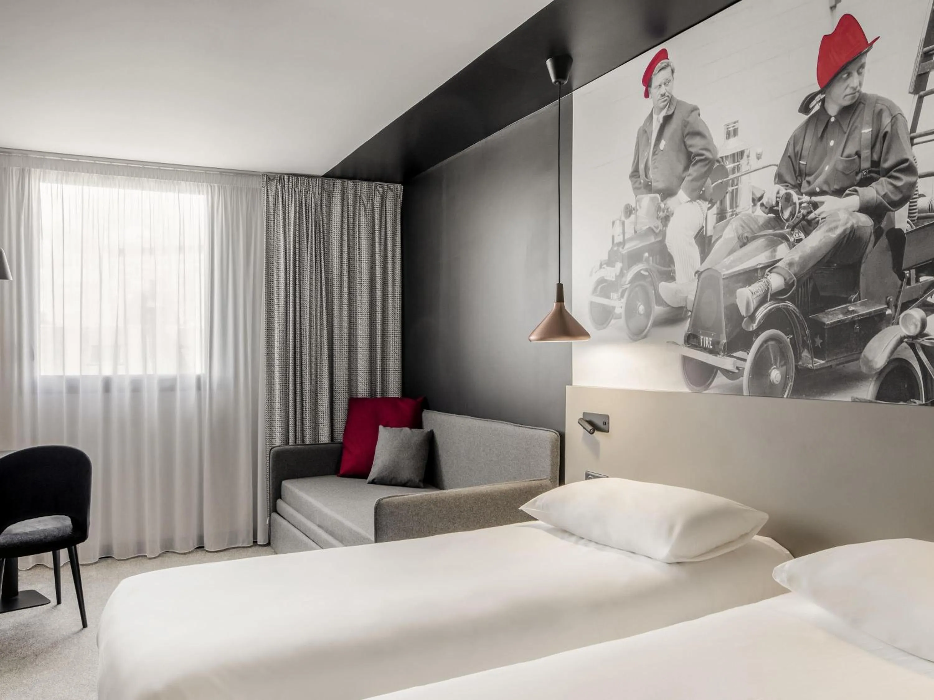 Bedroom, Bed in ibis Le Mans Centre Gare Nord