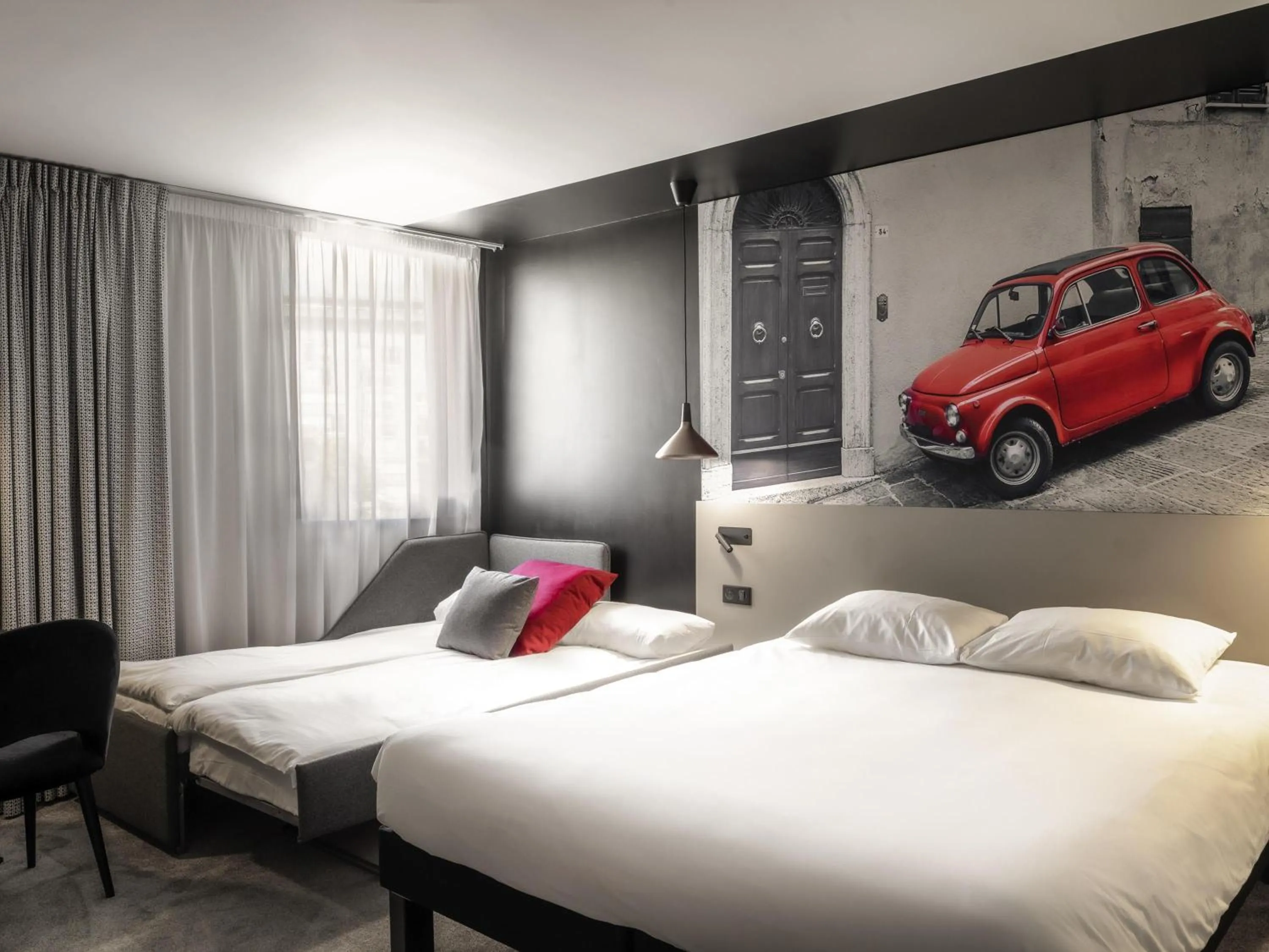 Bedroom, Bed in ibis Le Mans Centre Gare Nord