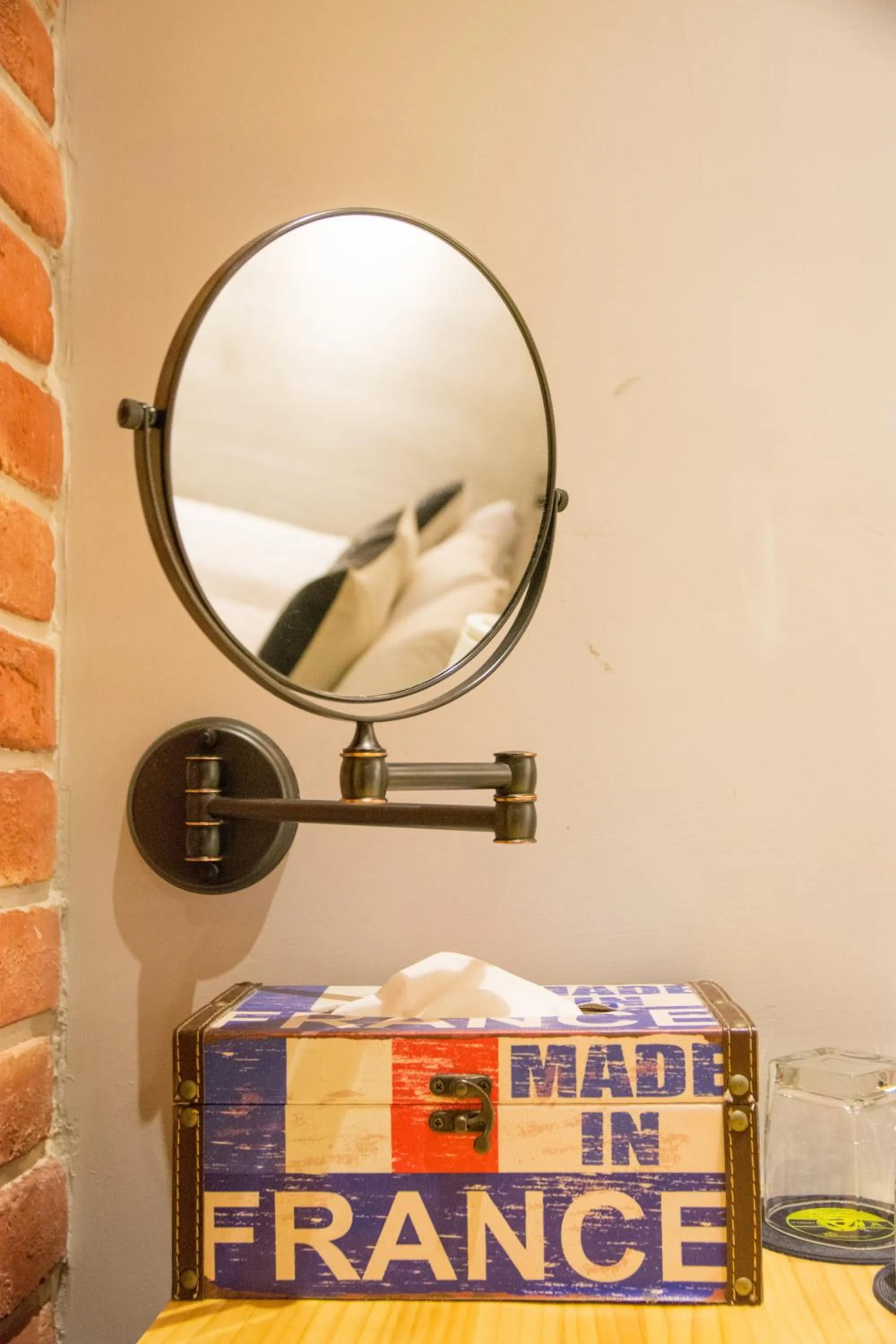 Decorative detail in Timing House