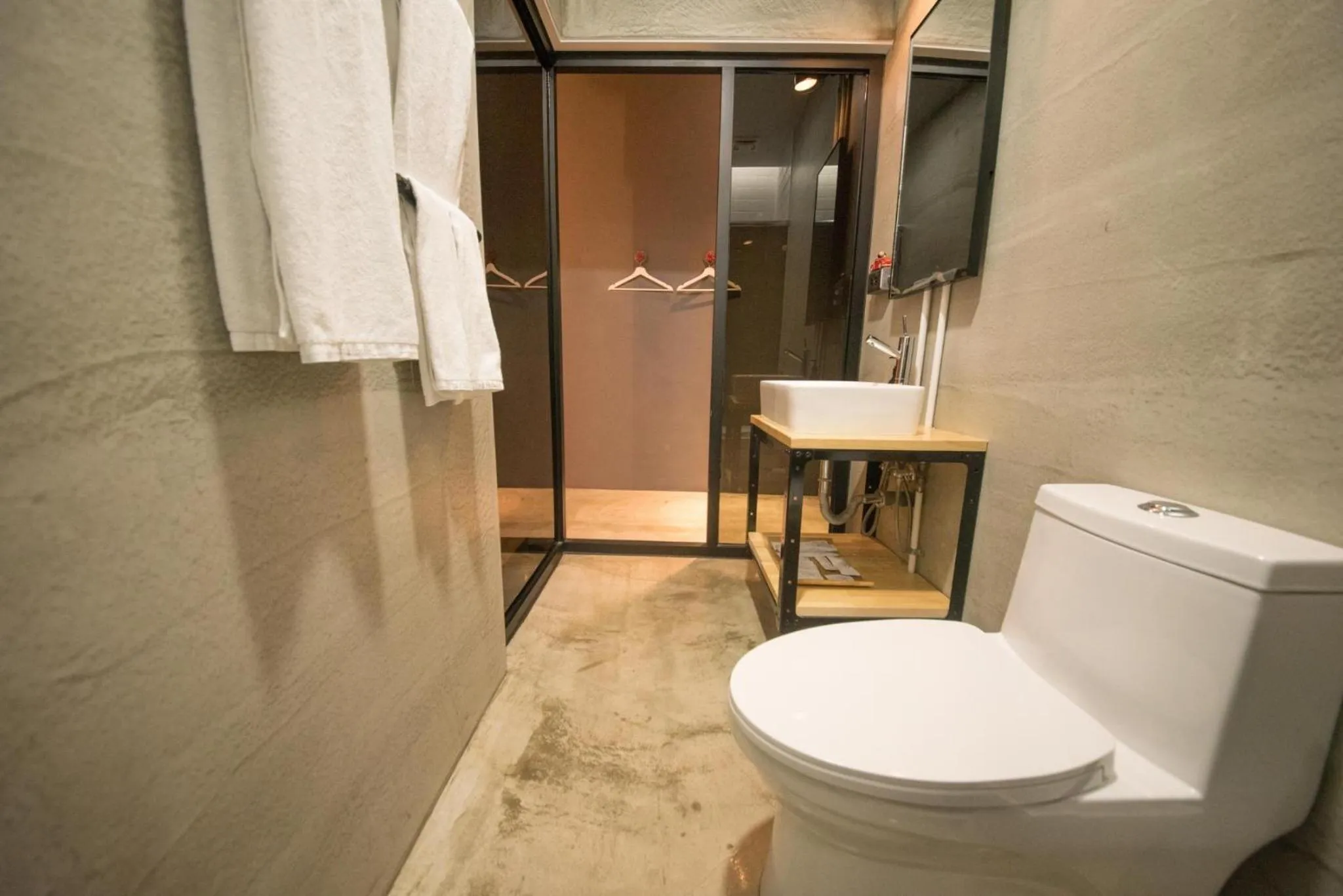 Bathroom in Timing House