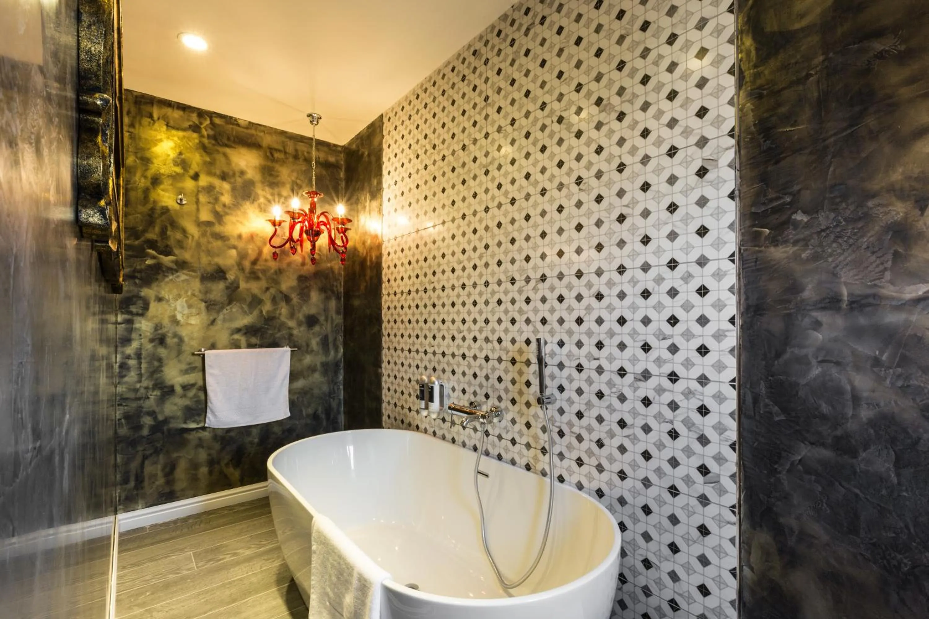 Hot Tub in Jean de Valette Boutique Living