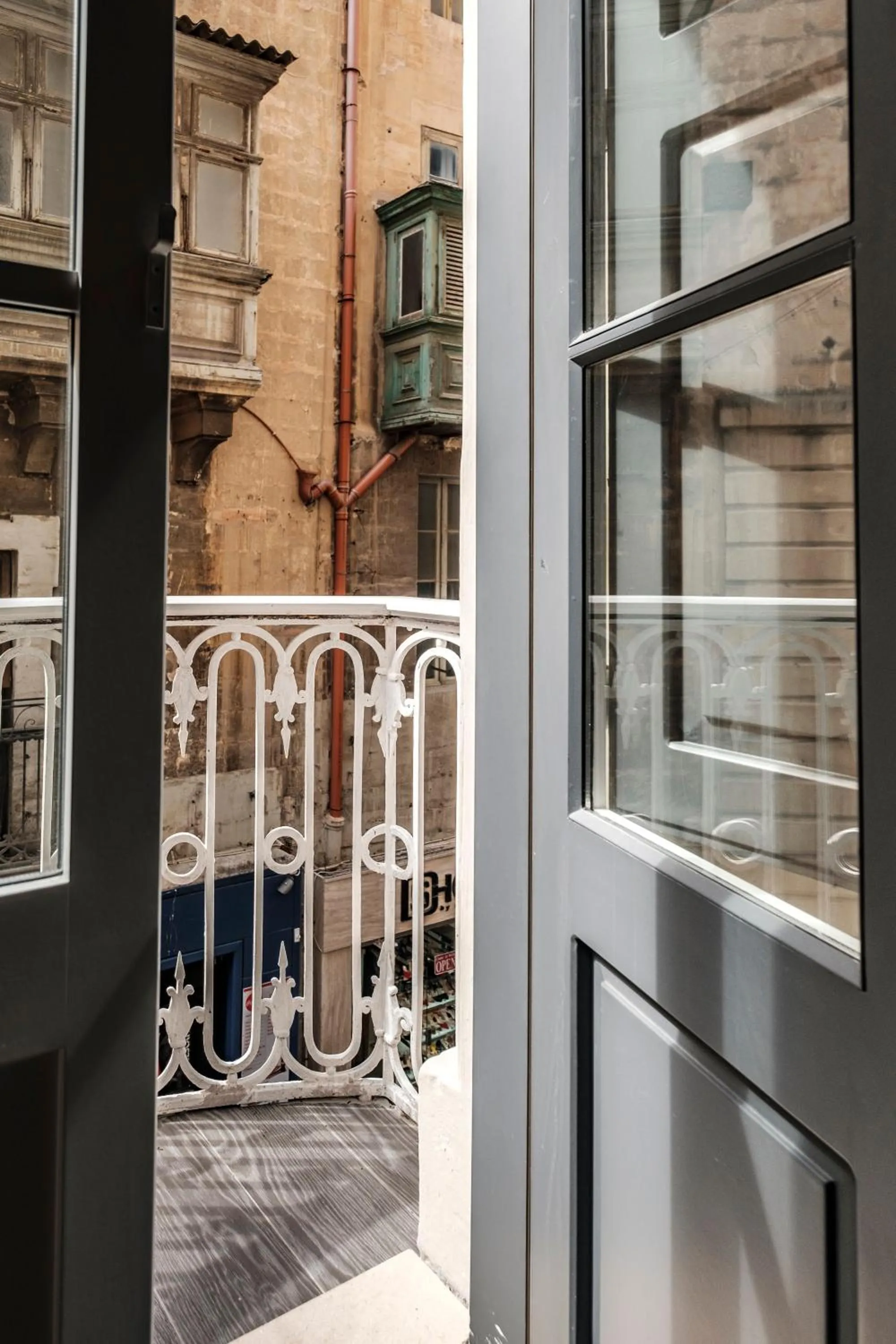 City view in Jean de Valette Boutique Living