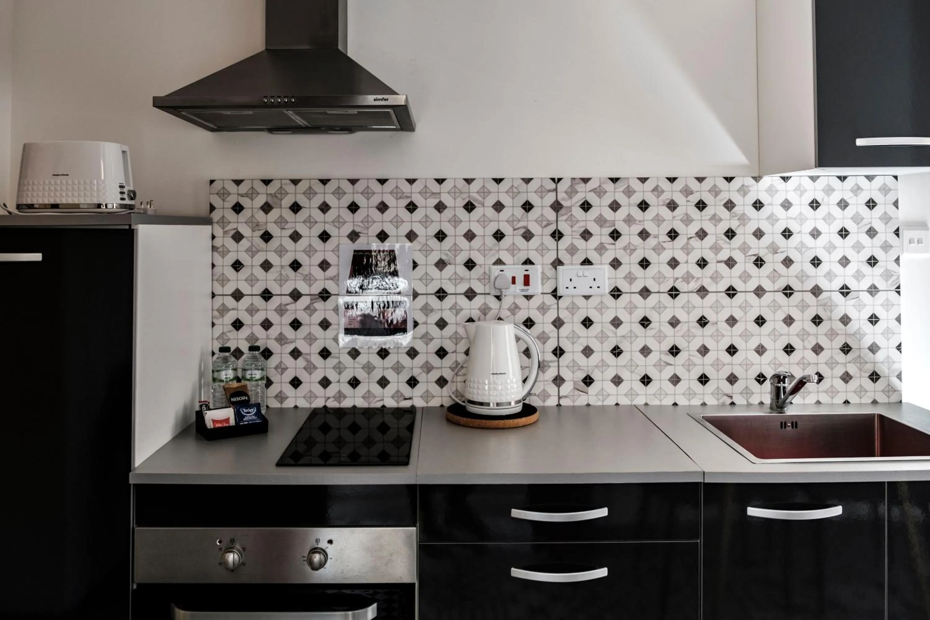 Coffee/tea facilities in Jean de Valette Boutique Living