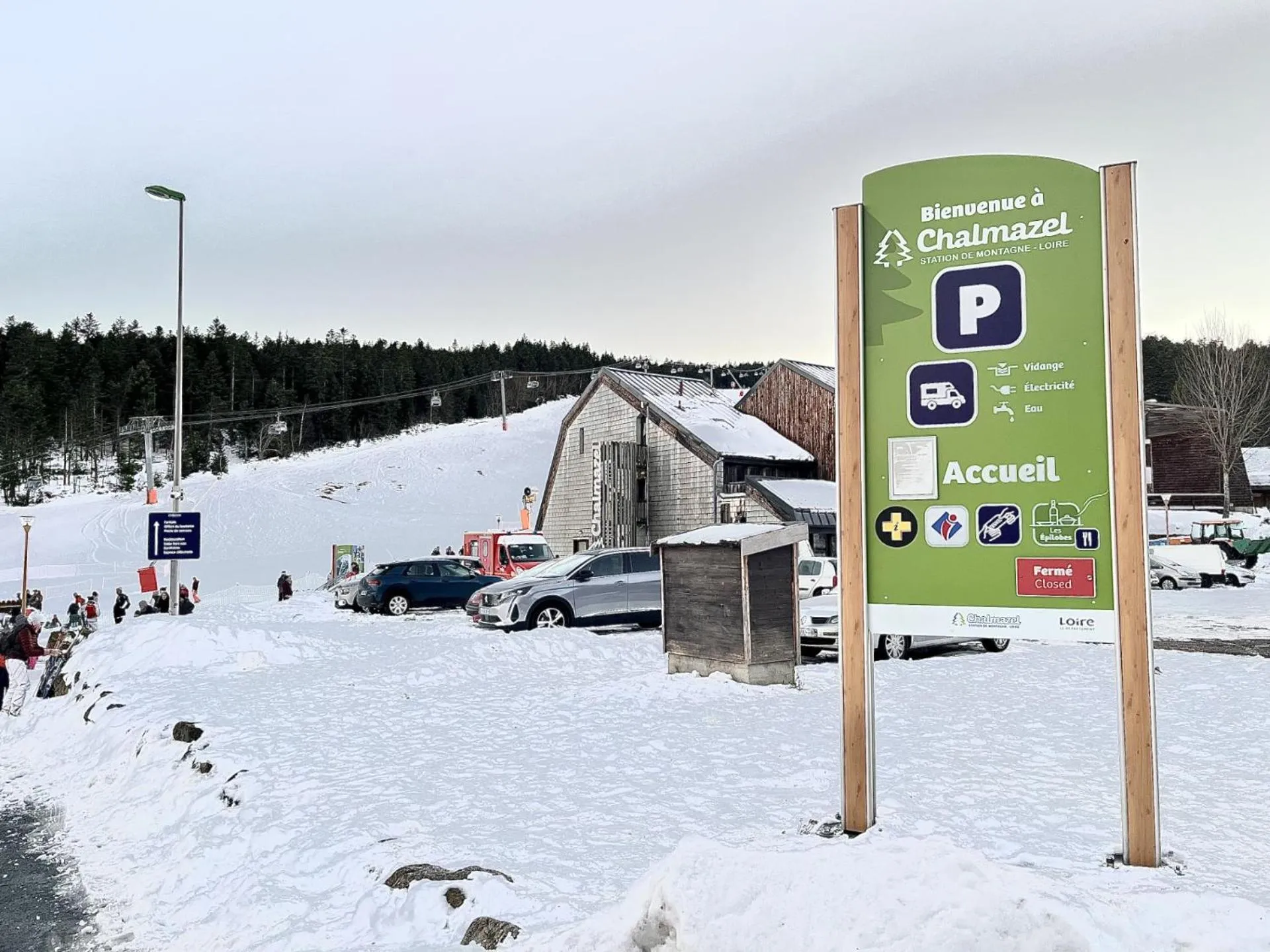 Skiing in La Maison de famille