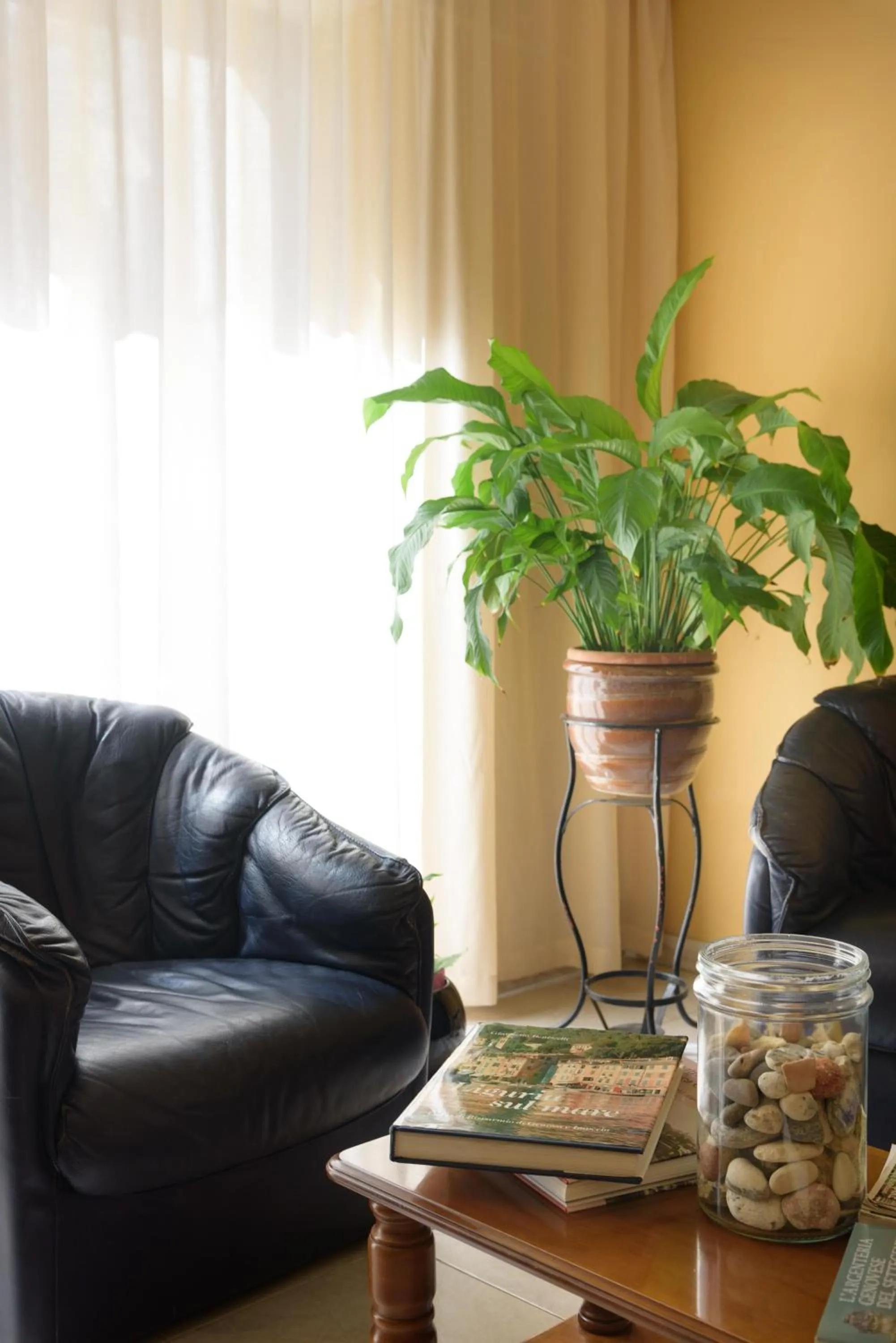 Communal lounge/ TV room in Hotel Morchio Mhotelsgroup