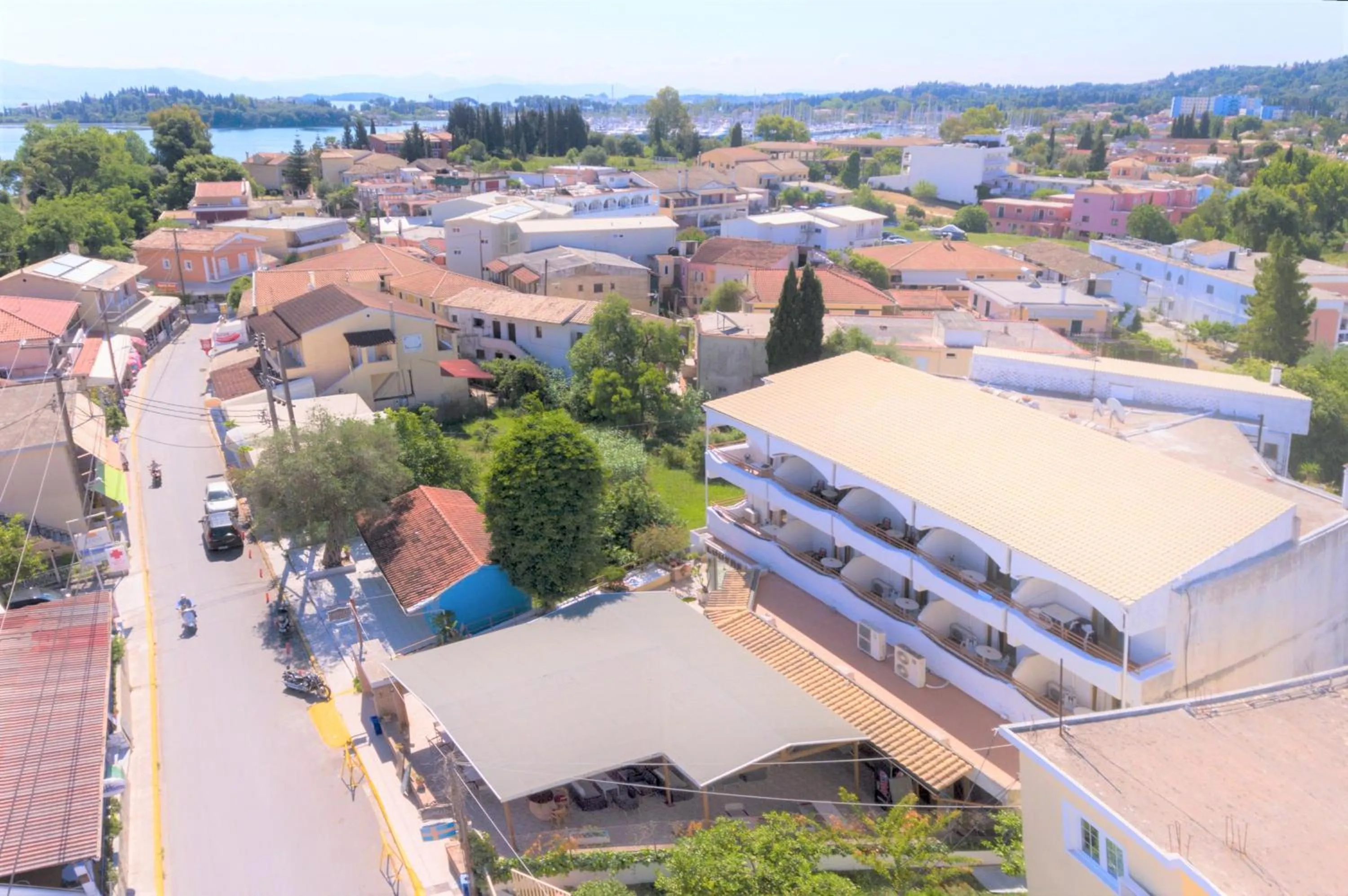 Street view in Louvre Hotel