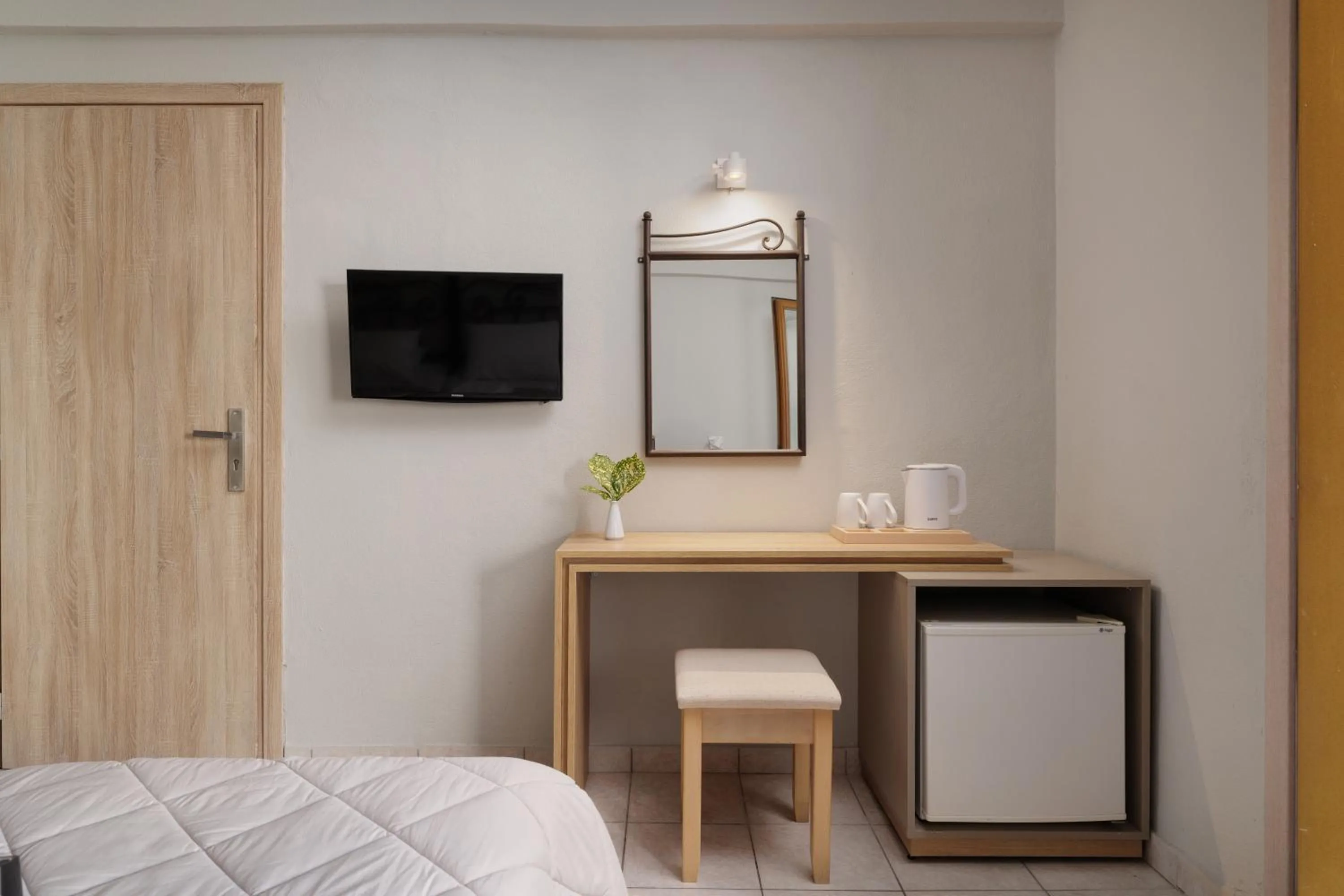 Other, Bed in Louvre Hotel