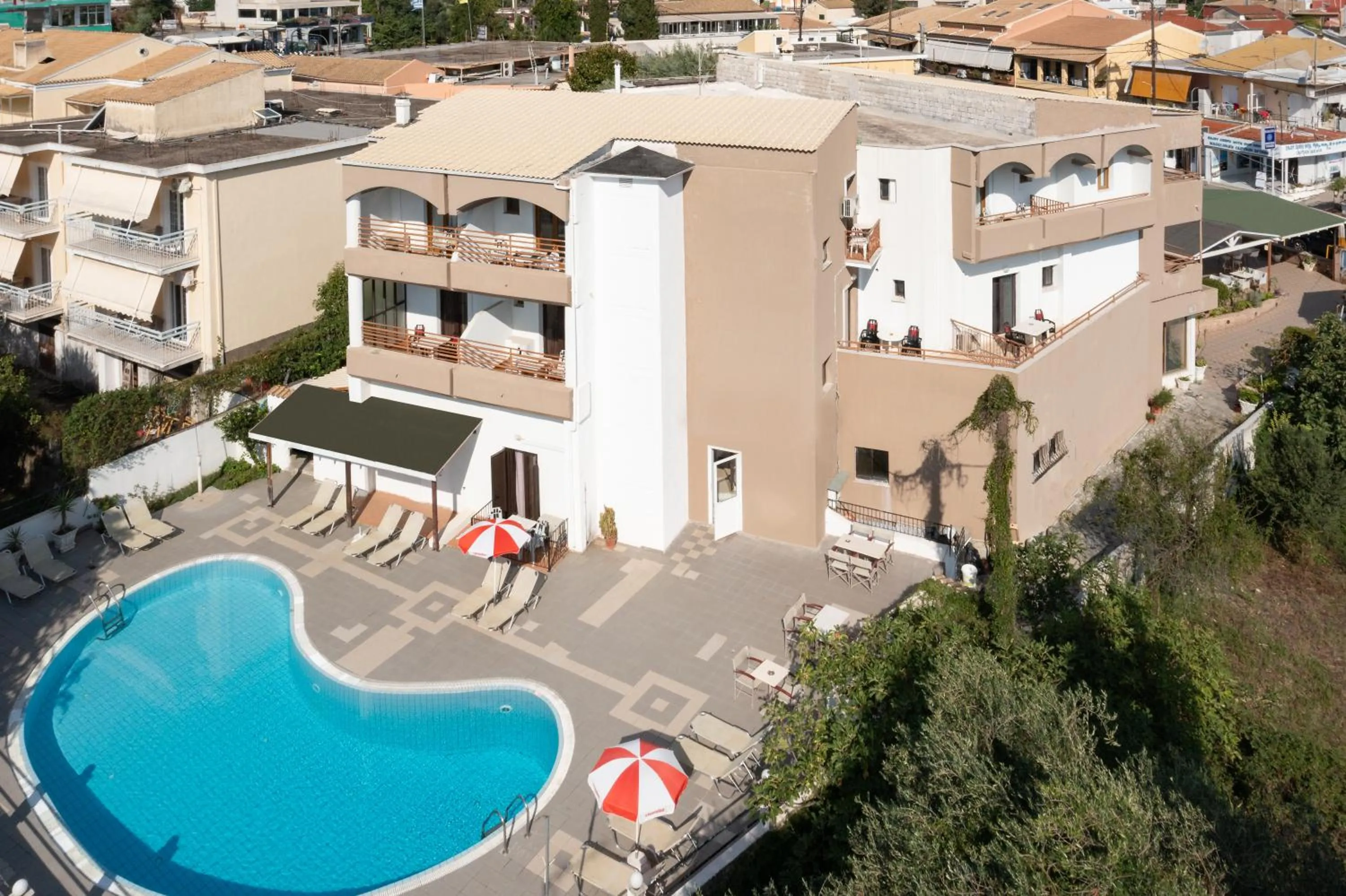 Property building in Louvre Hotel