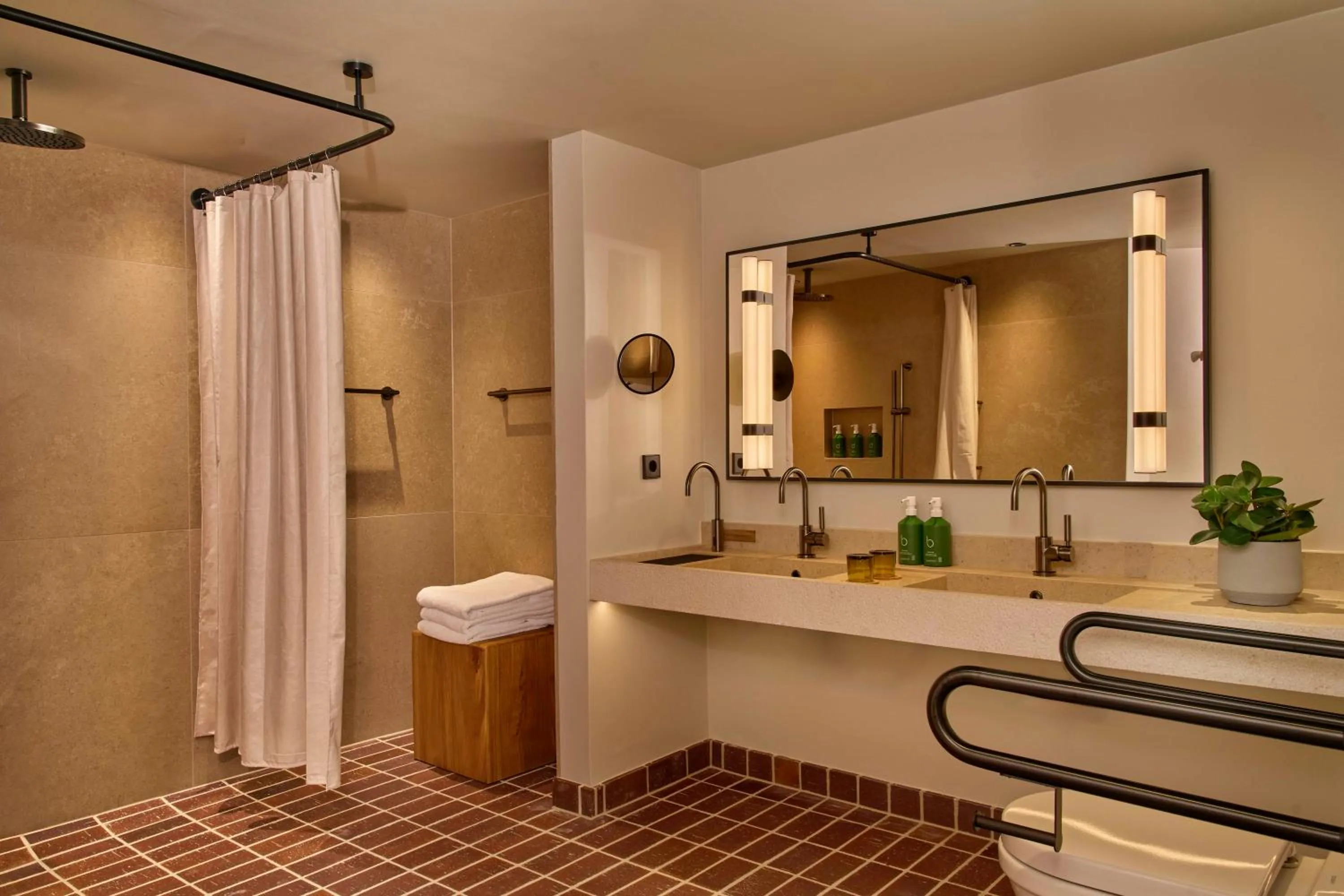 acessibility in 1 Hotel Copenhagen