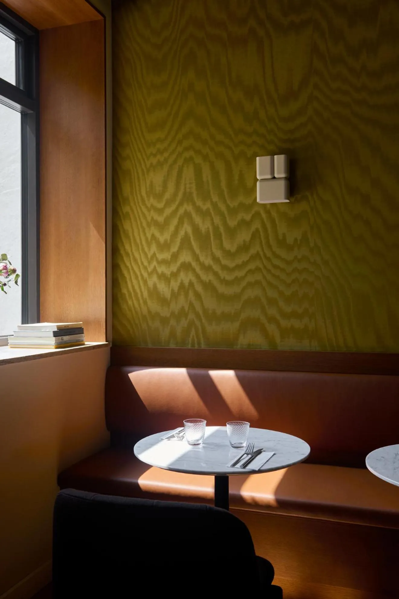 Restaurant/places to eat in Hotel Petra