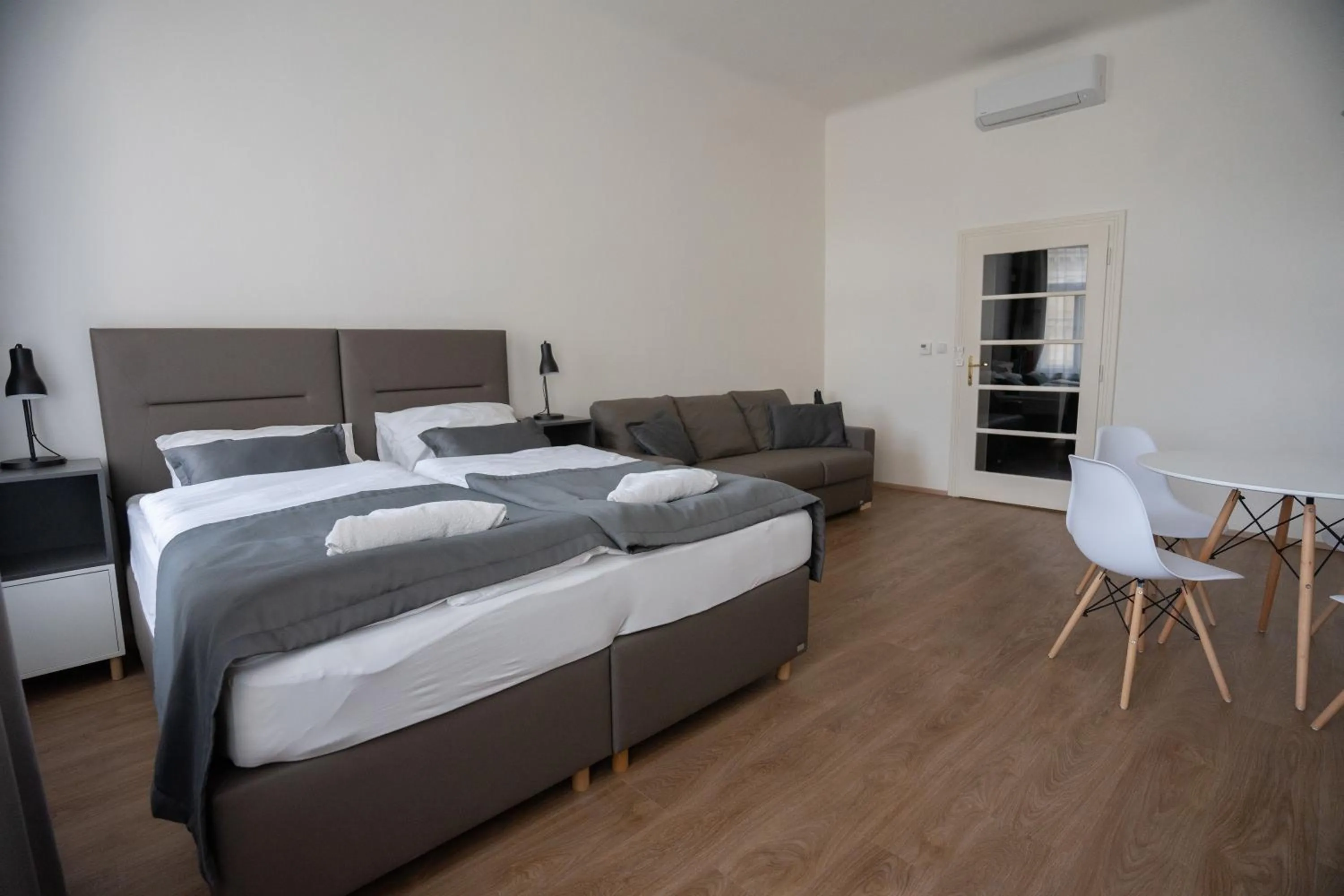 Living room, Bed in Residence St Havel Prague Old Town