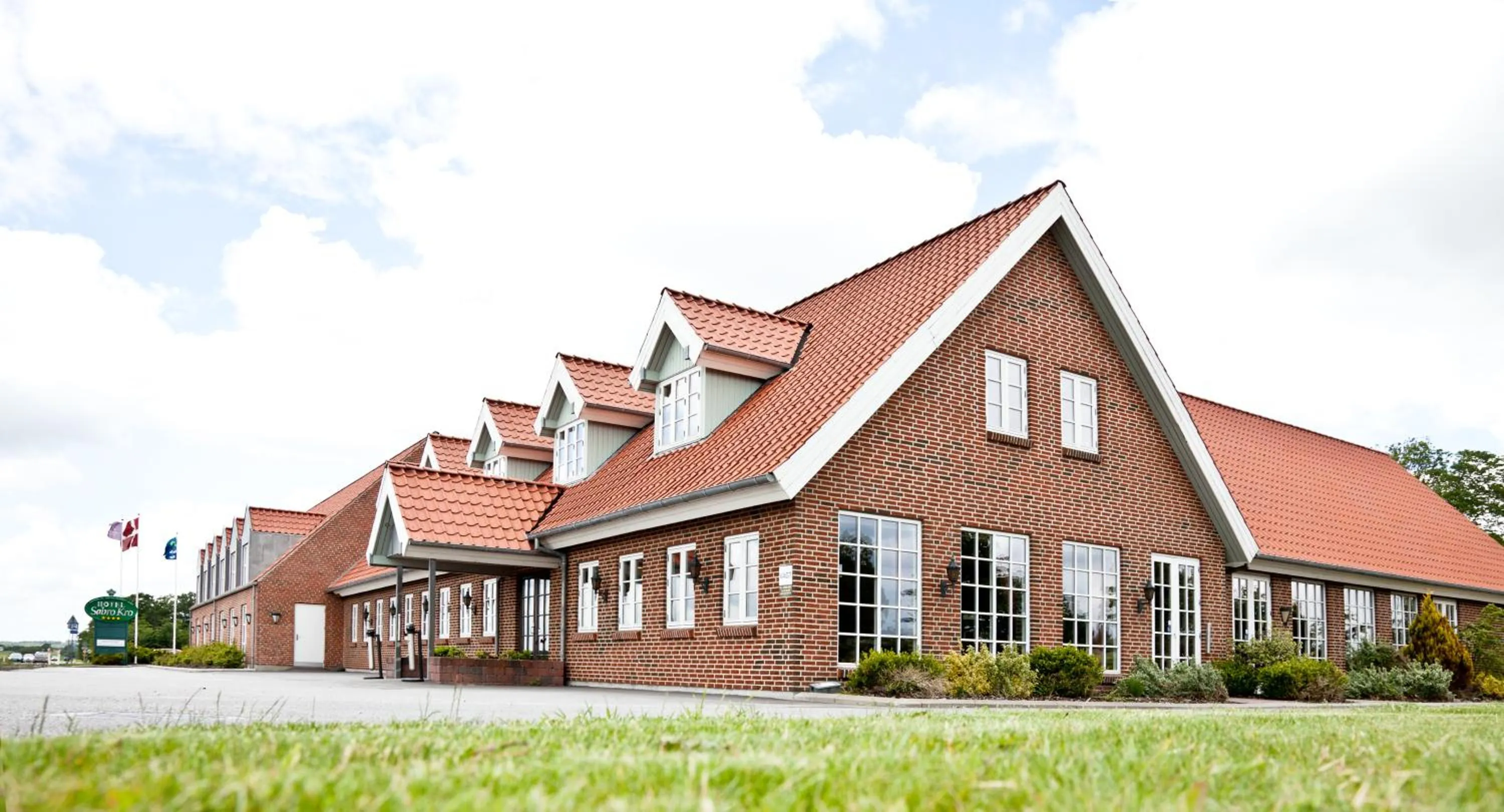 Property building in Montra Hotel Sabro Kro