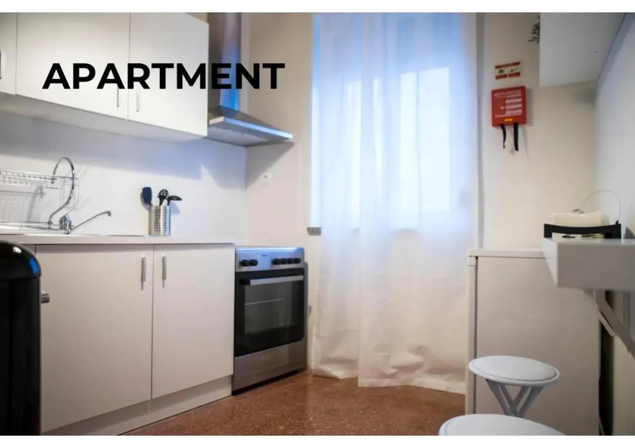 Kitchen or kitchenette in BCharming House