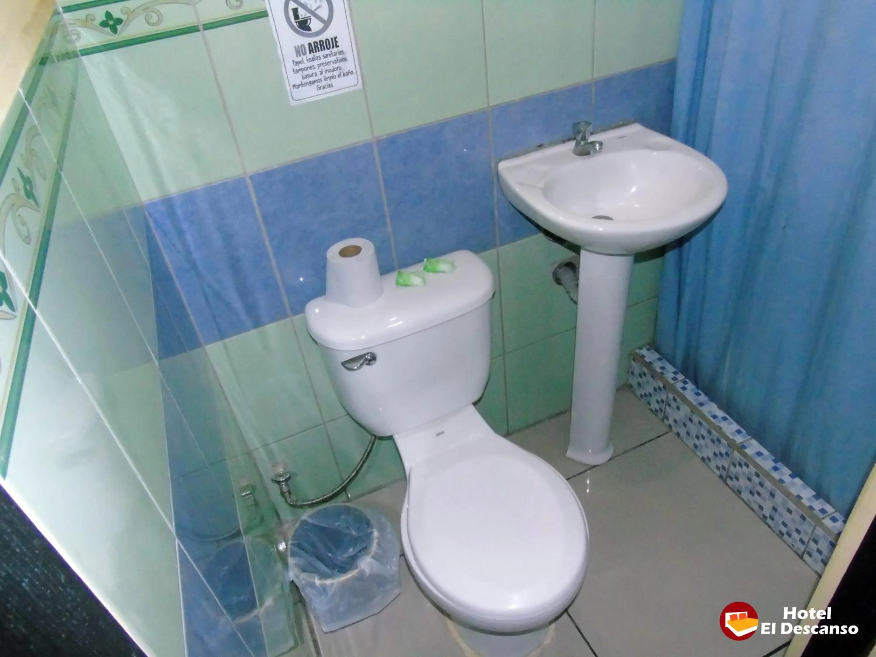 Bathroom in Hotel El Descanso