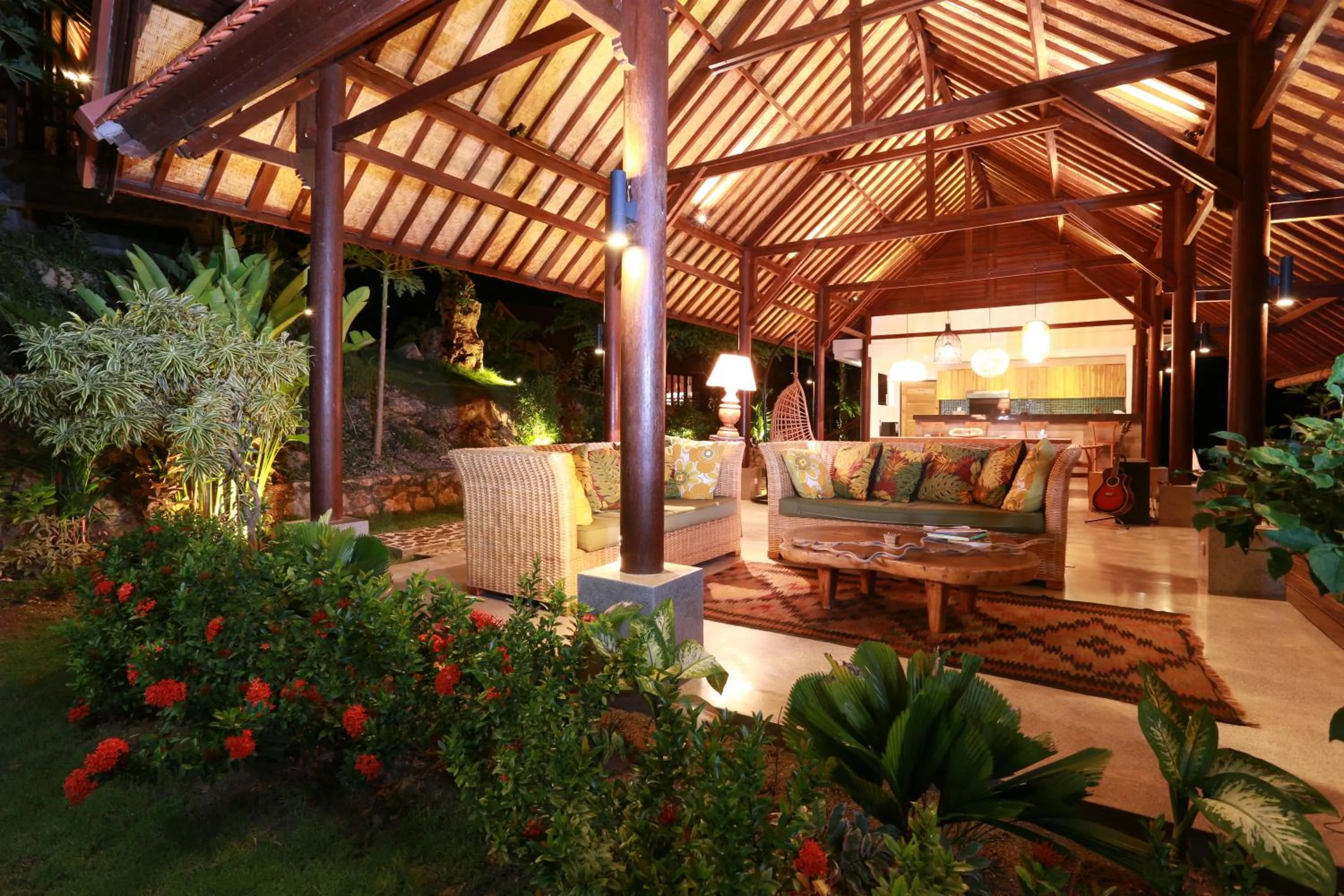 Photo of the whole room in Villa Domanik