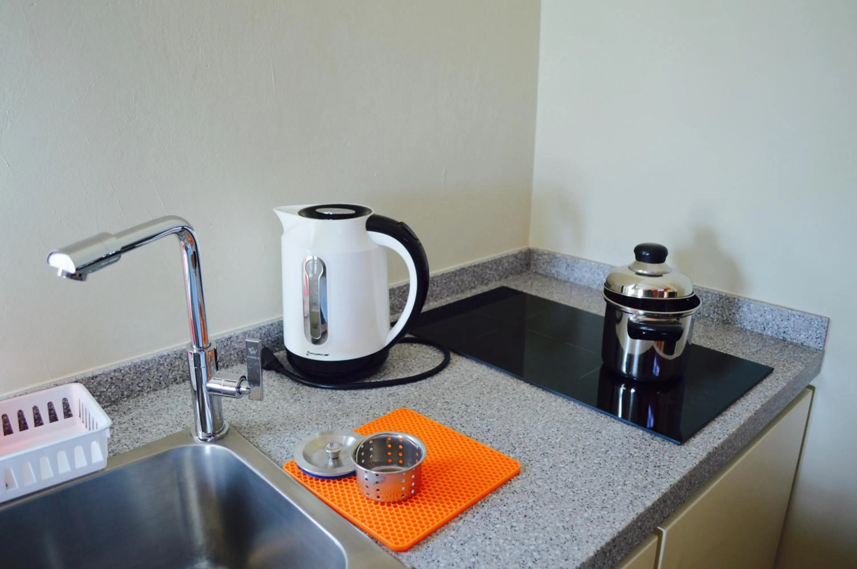 Other in Eve's Residence