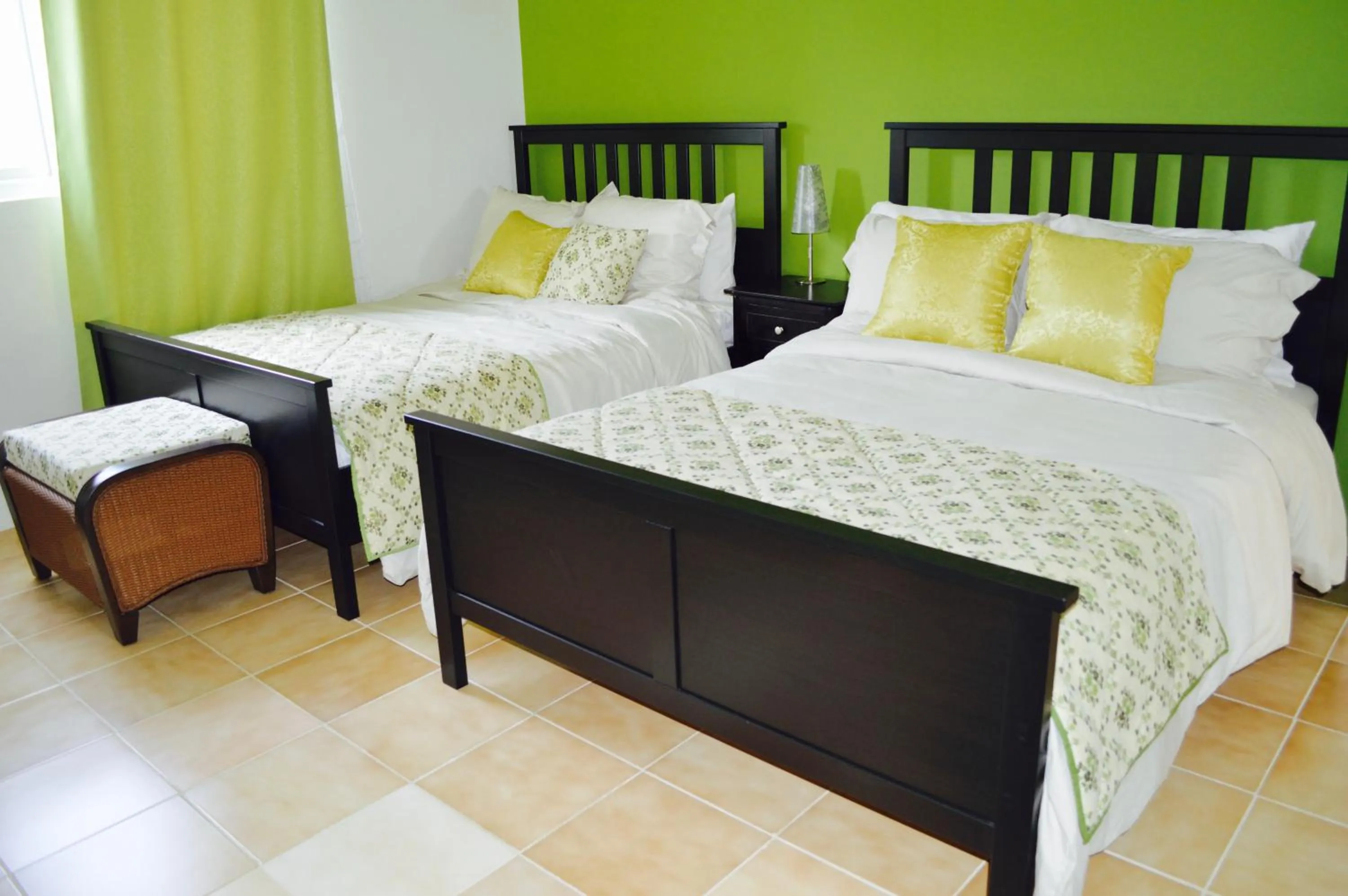 Photo of the whole room, Bed in Eve's Residence