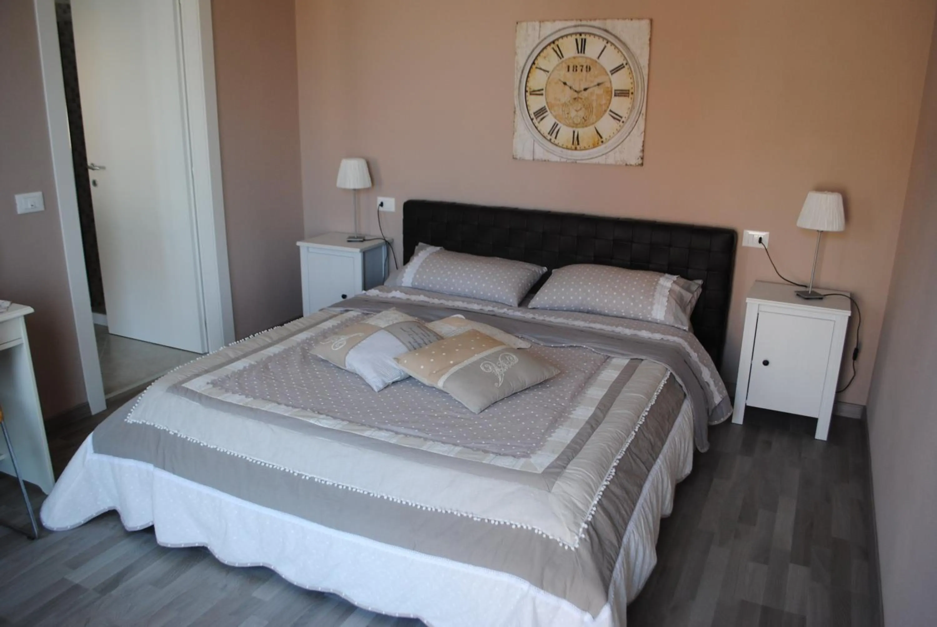 Photo of the whole room, Bed in Bed and Breakfast da Beatrice