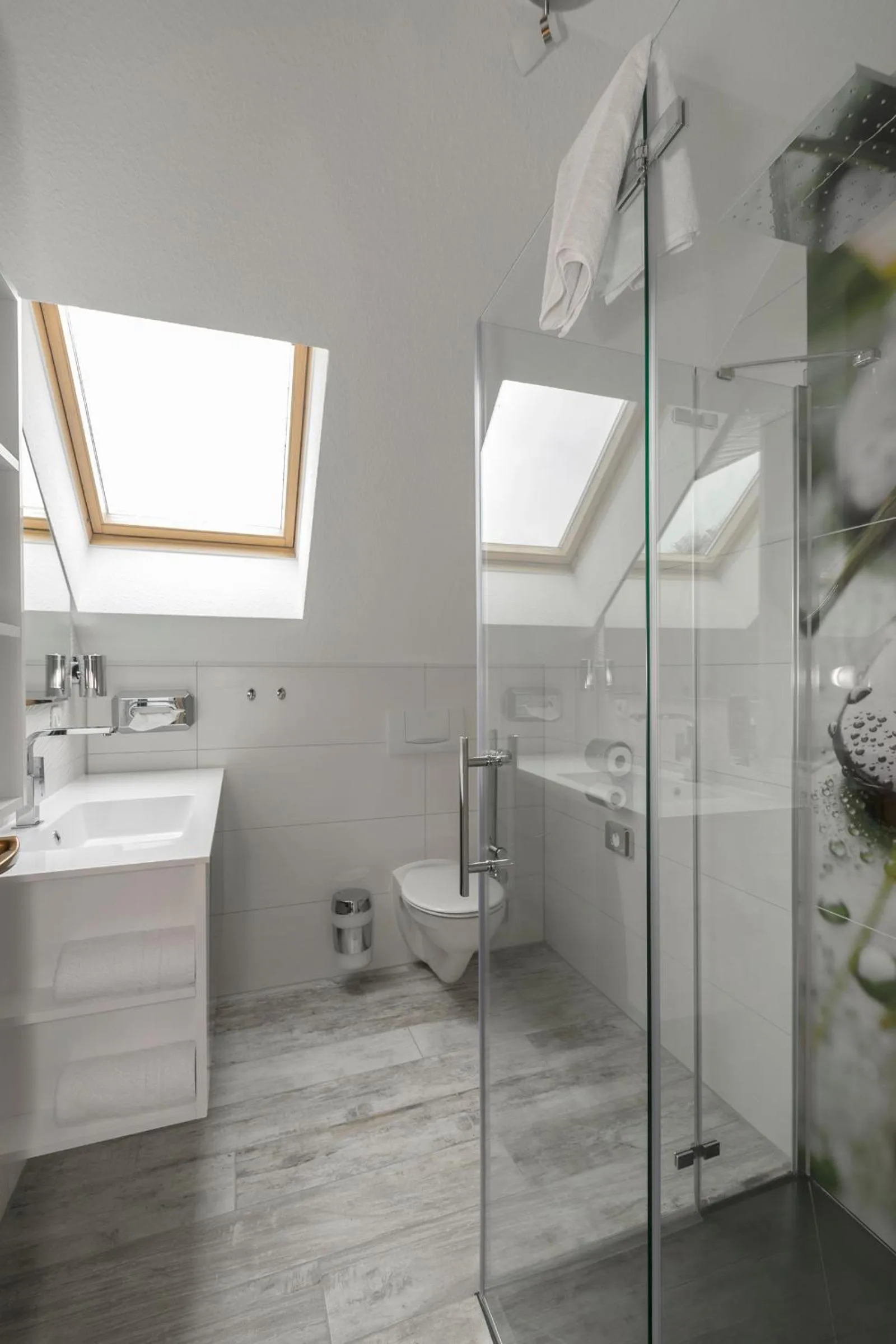 Bathroom in Lakeside Resort Michaela