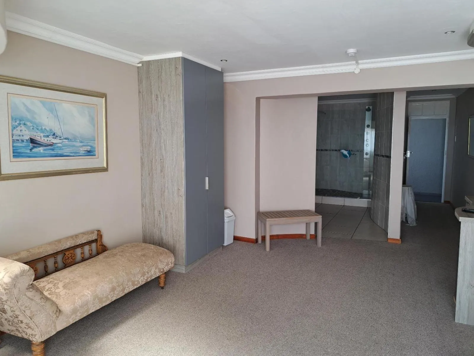 Decorative detail in St Helena Bay Hotel