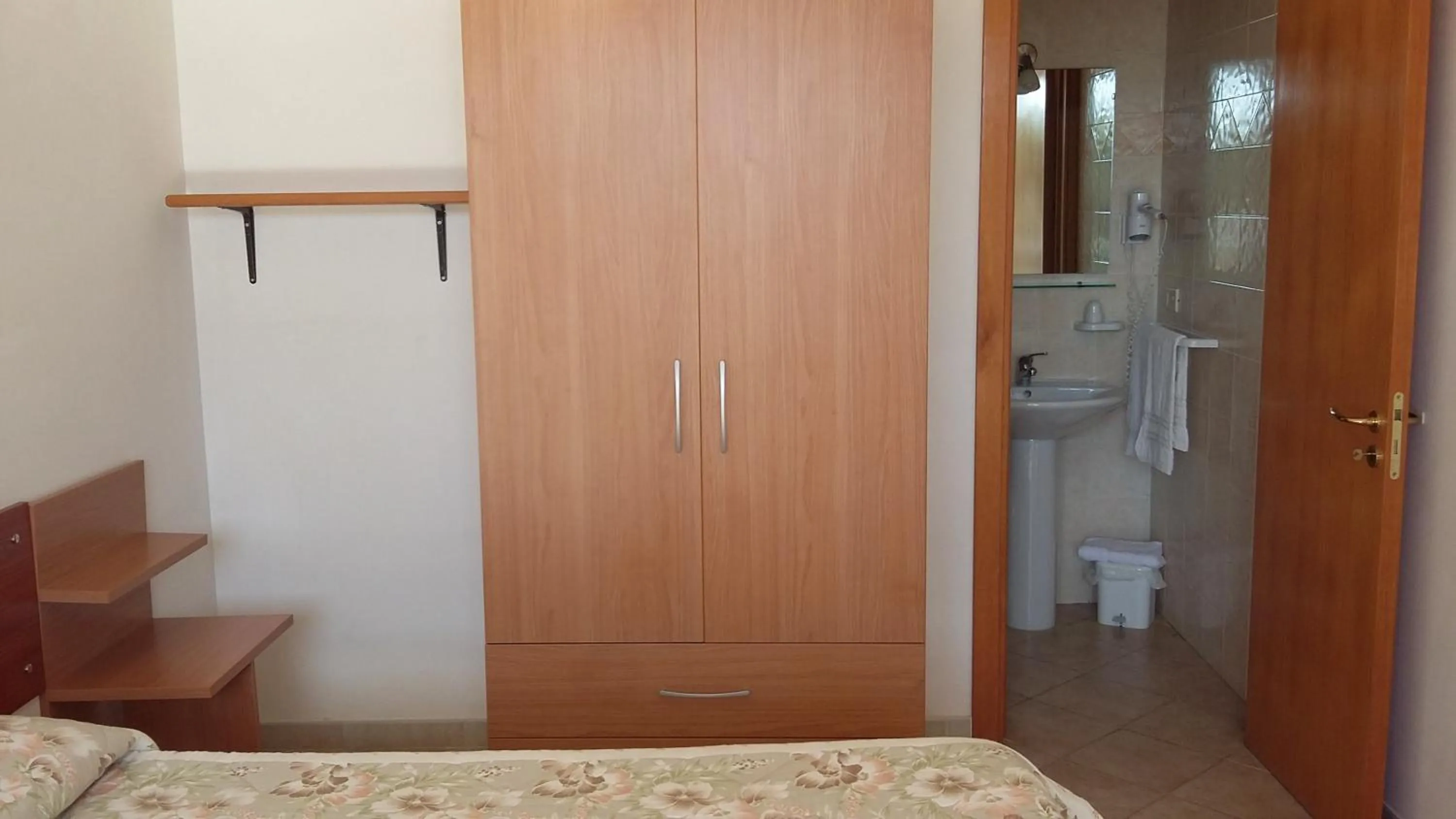 Photo of the whole room in I Tre Ciliegi