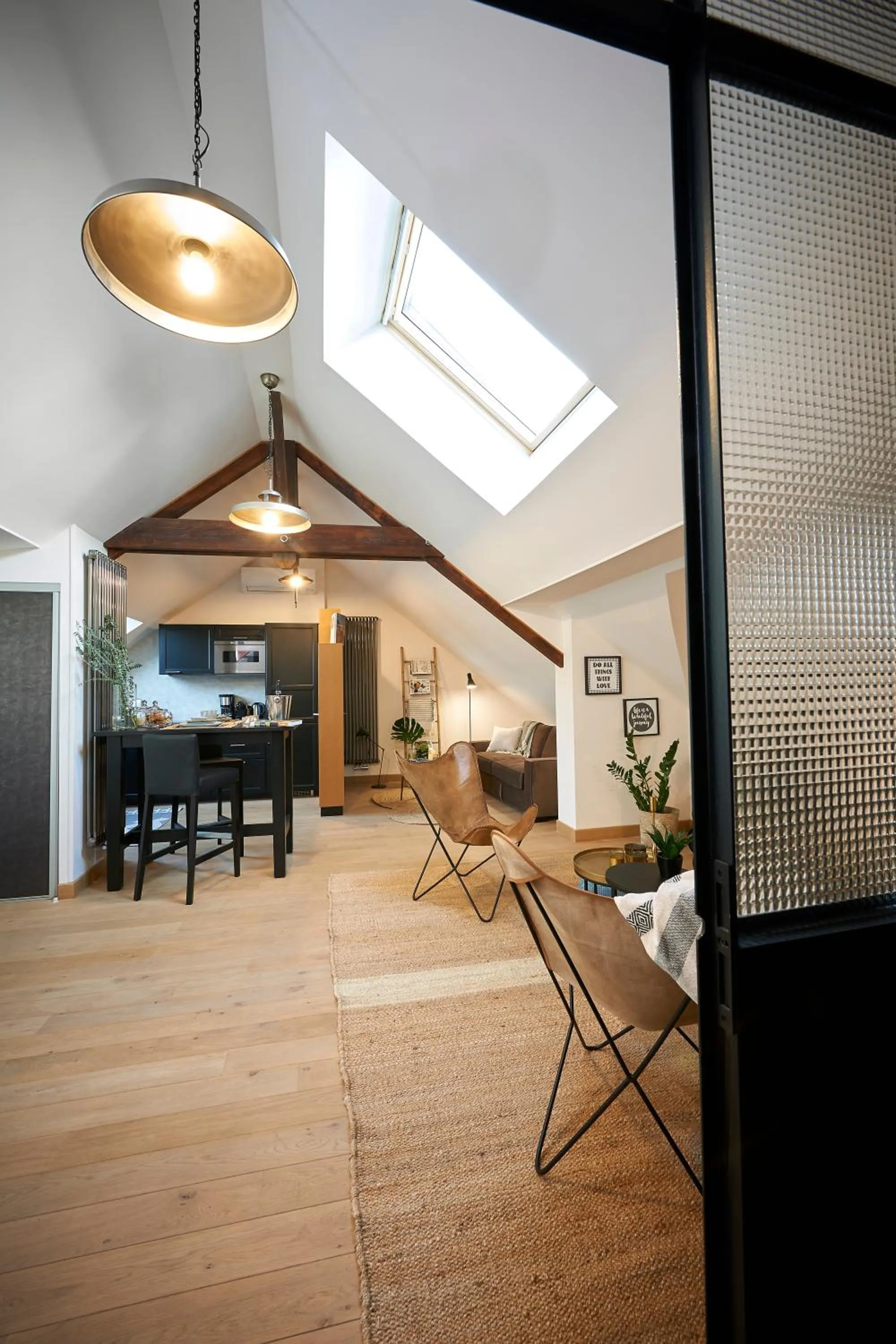 Living room in Bubble 8