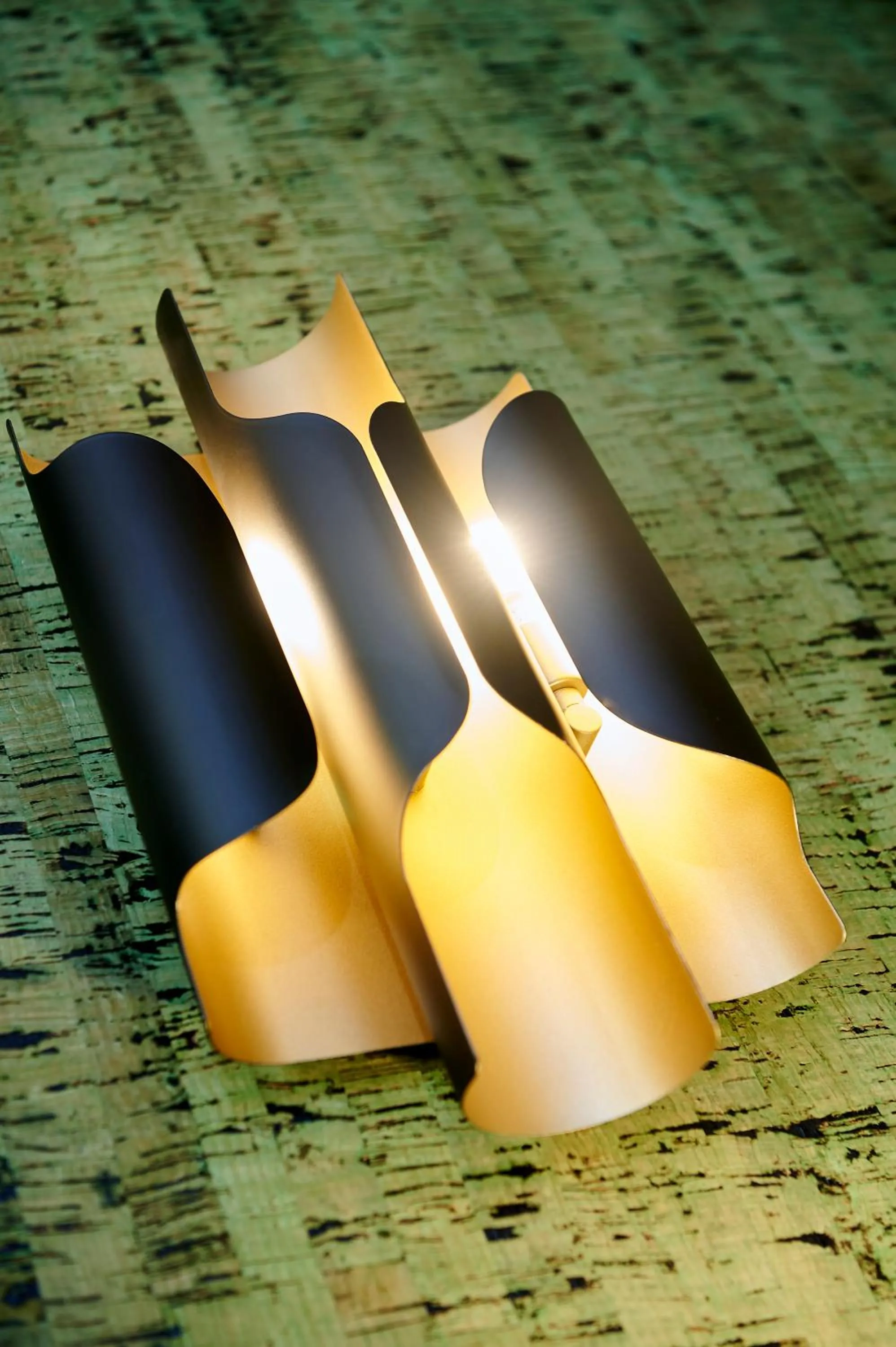 Decorative detail in Bubble 8